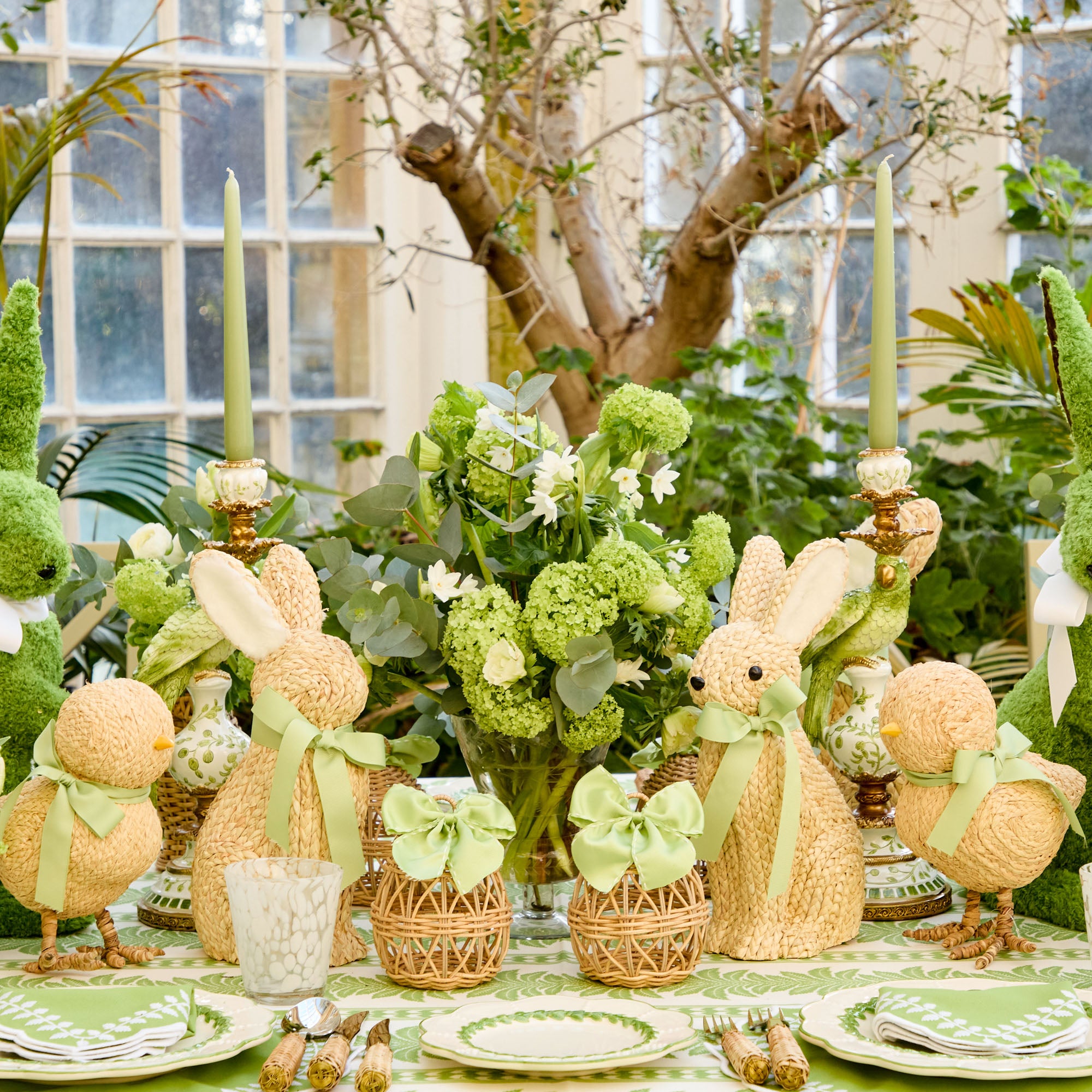 Small Raffia Chick (Pair)