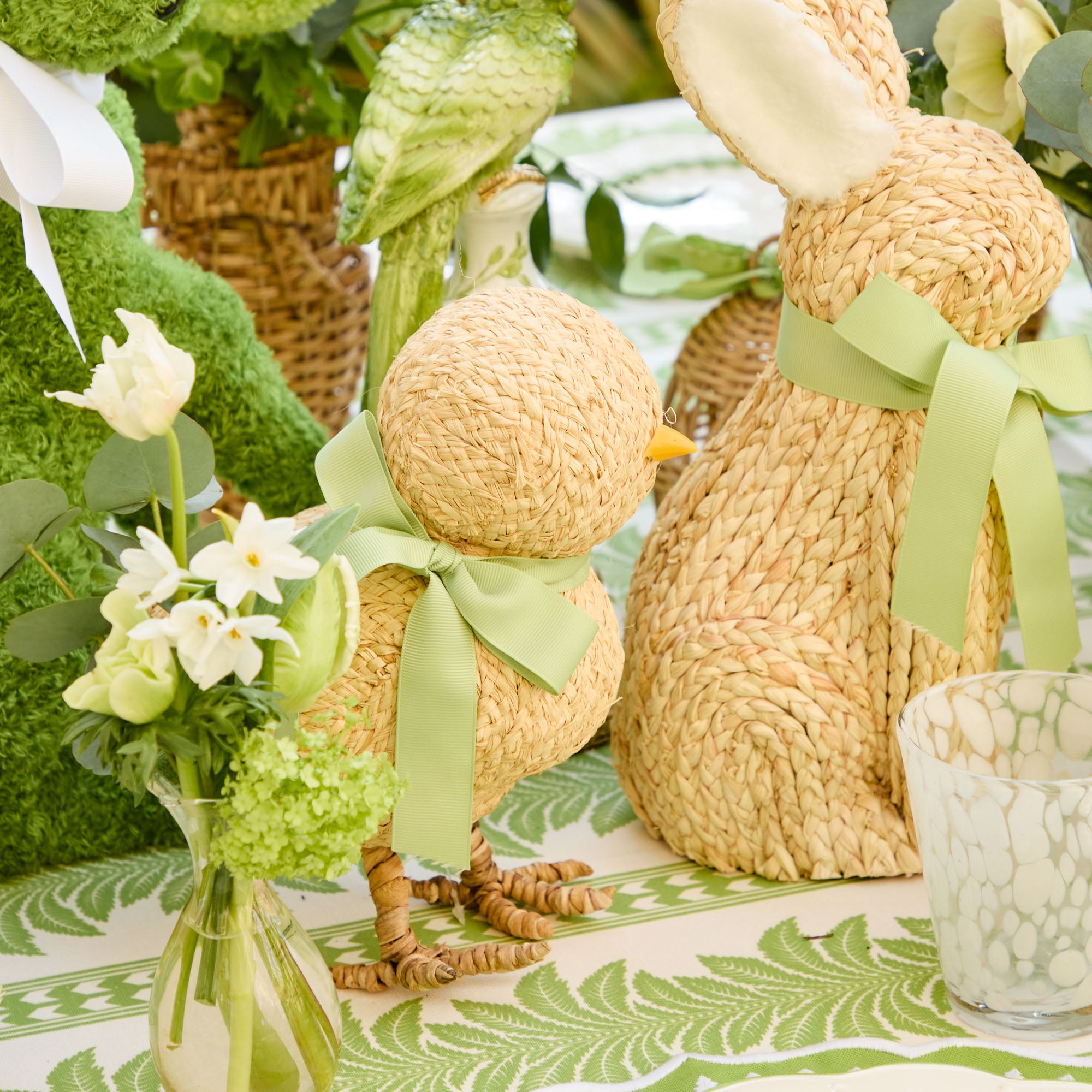 Small Raffia Chick (Pair)