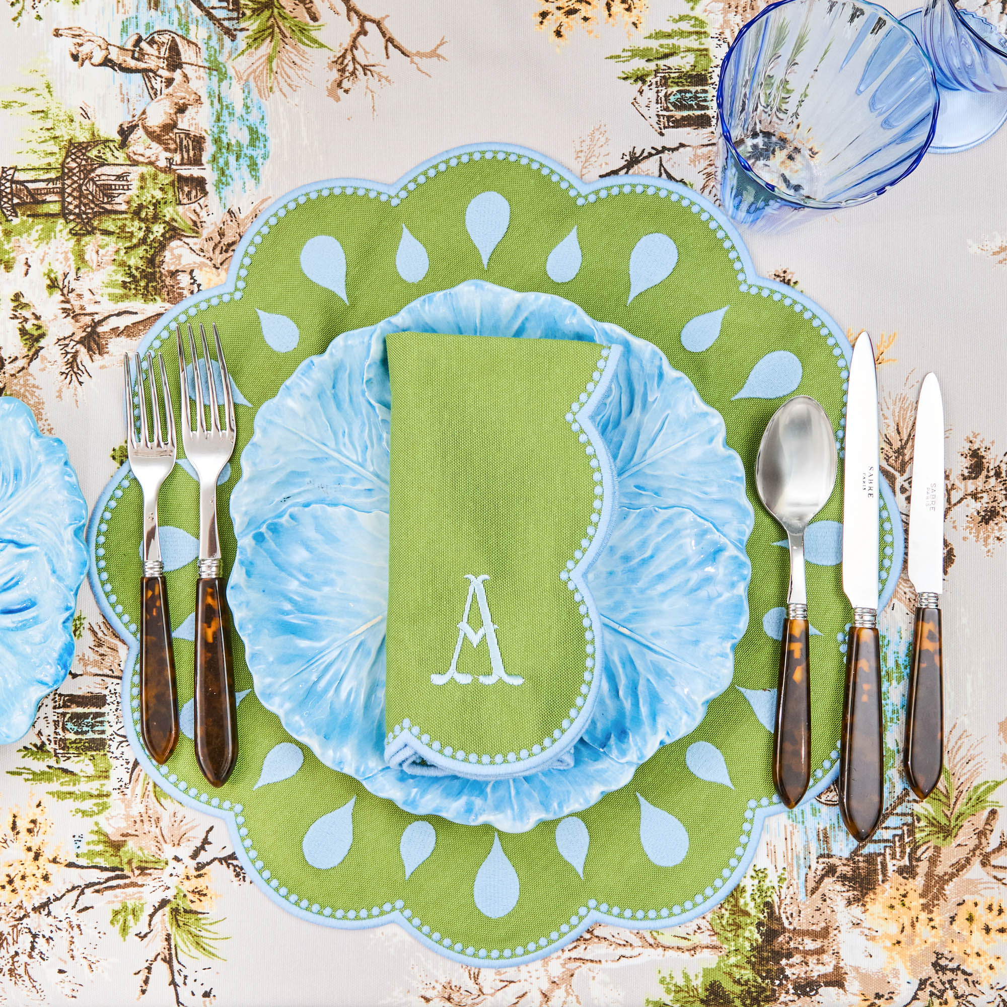 Serena Cabbage Starter Plate