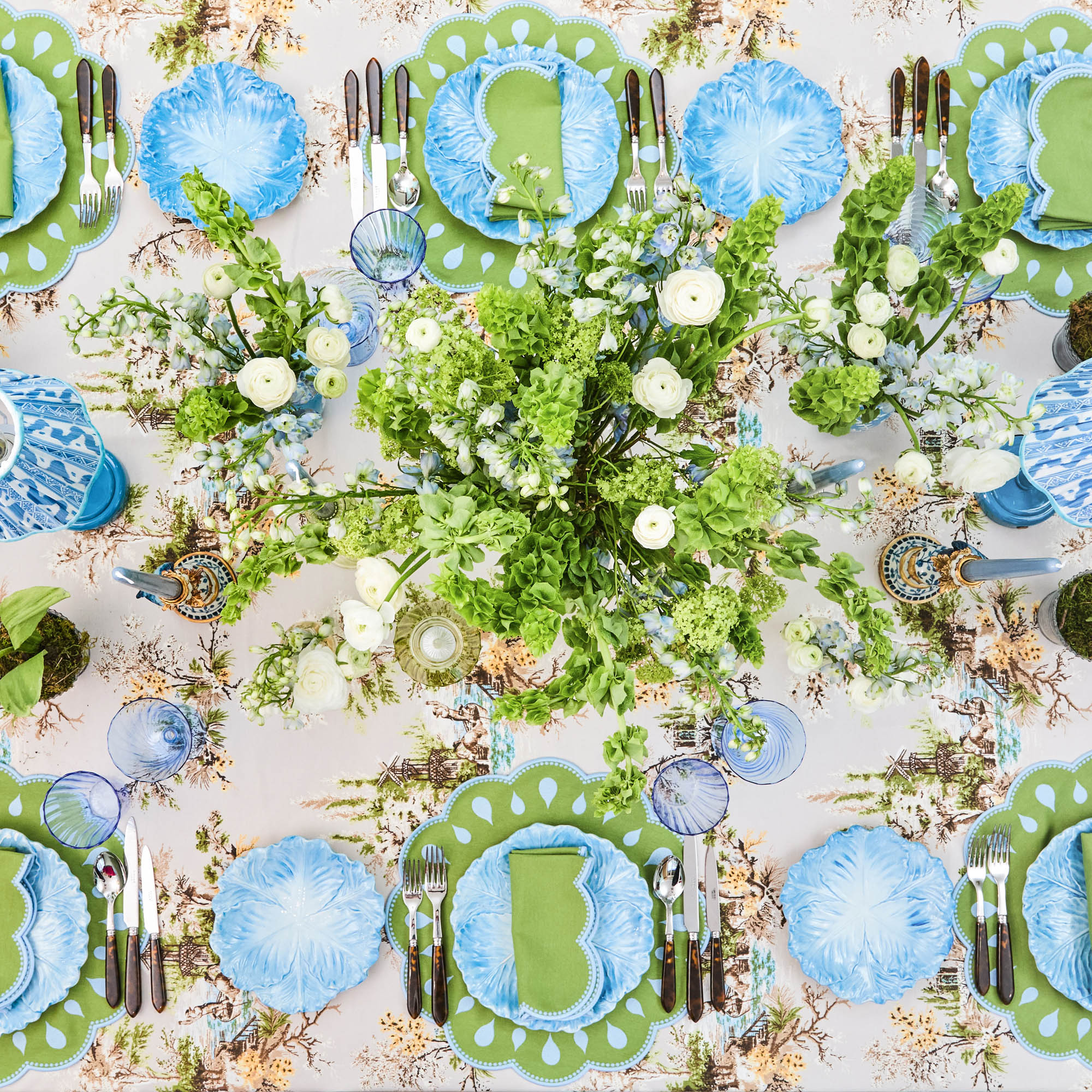 Serena Cabbage Dinner & Starter Plates (Set of 8)