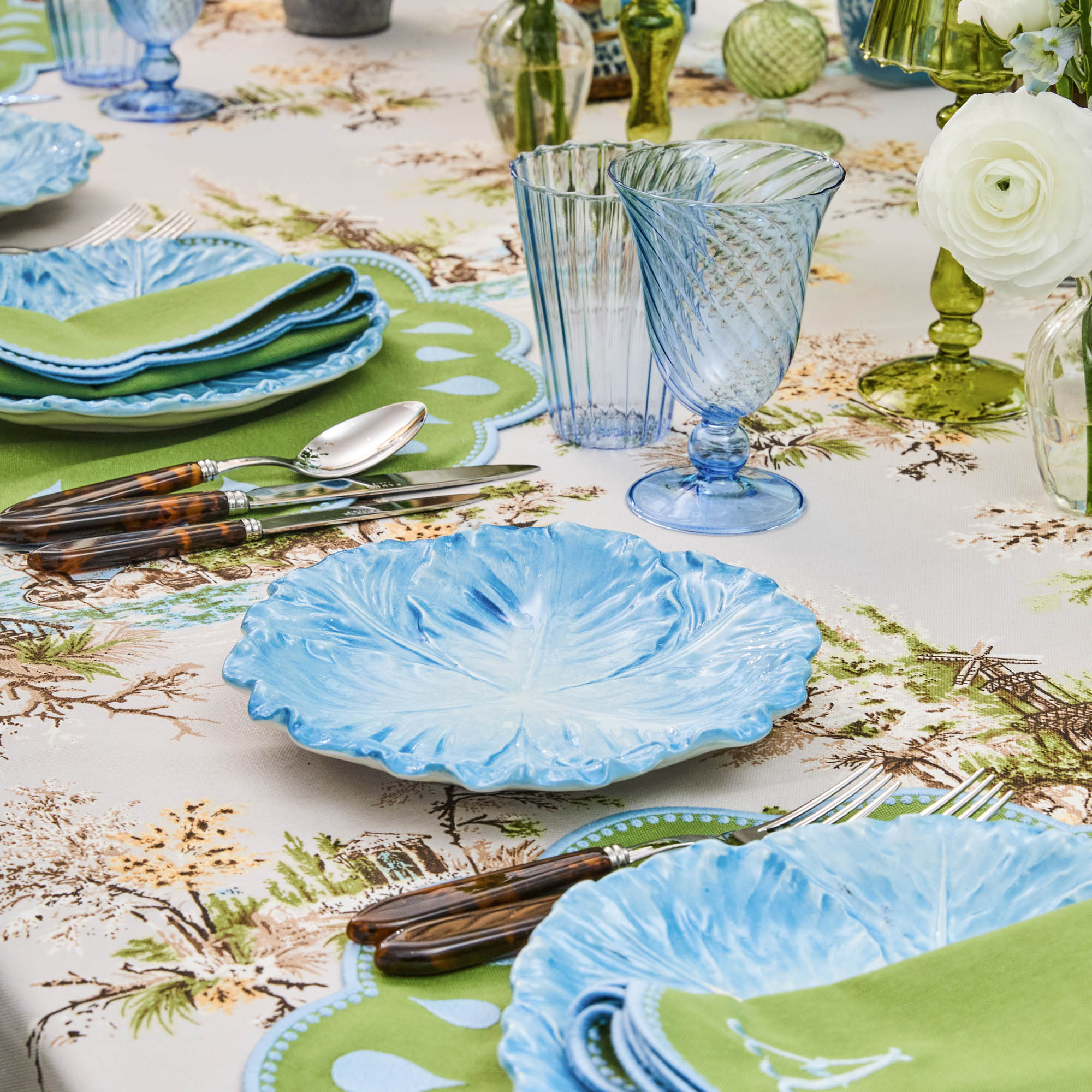 Serena Cabbage Dinner Plate