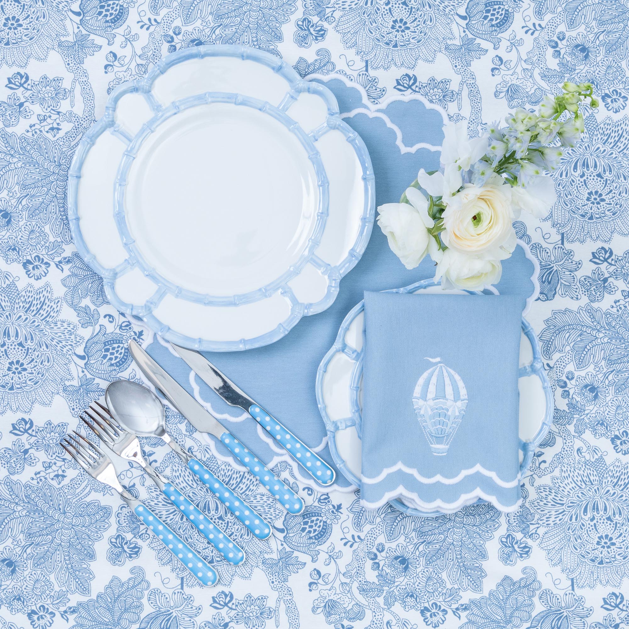 Nikki Blue Placemats (Set of 4)