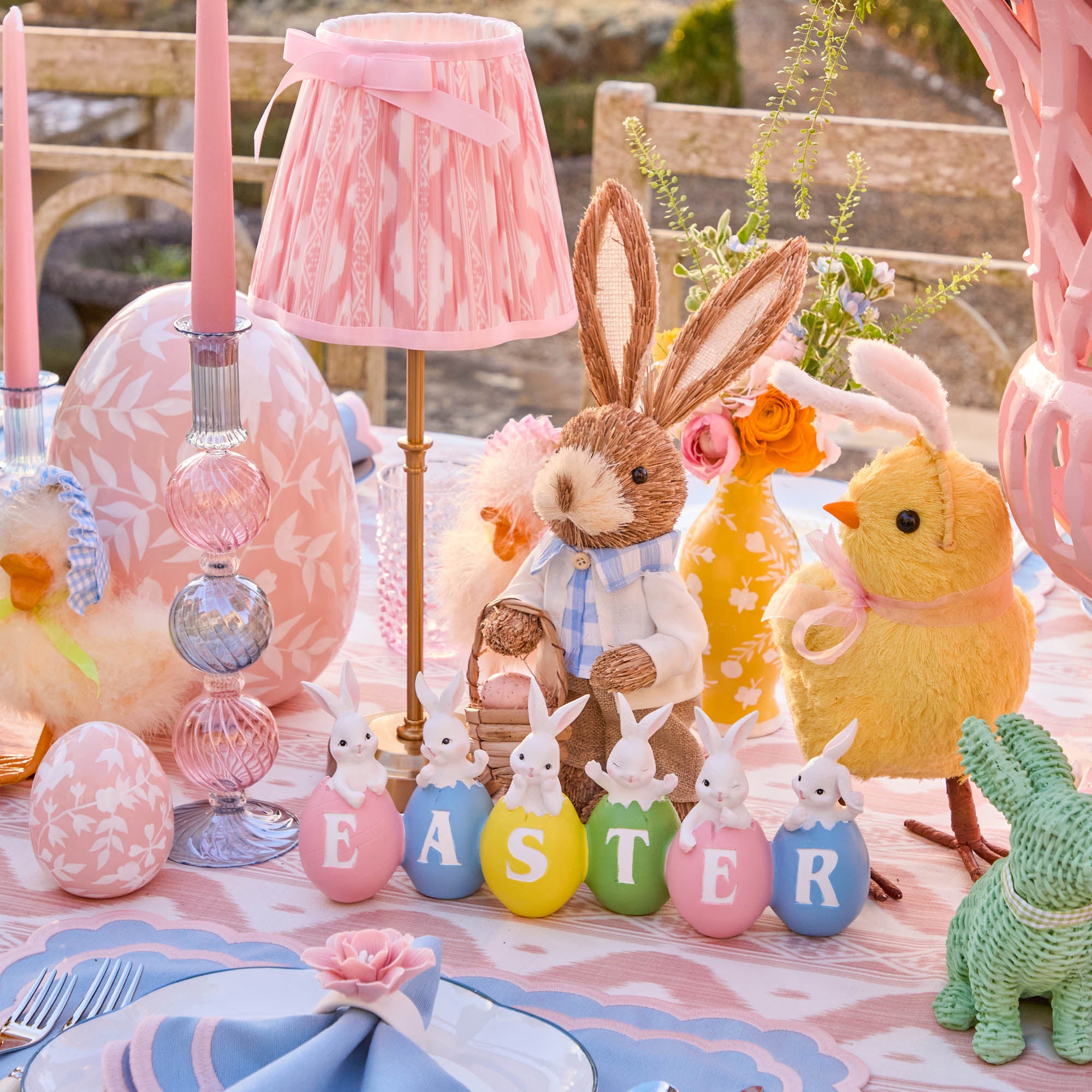 Mr & Mrs Easter Bunny (Pair)