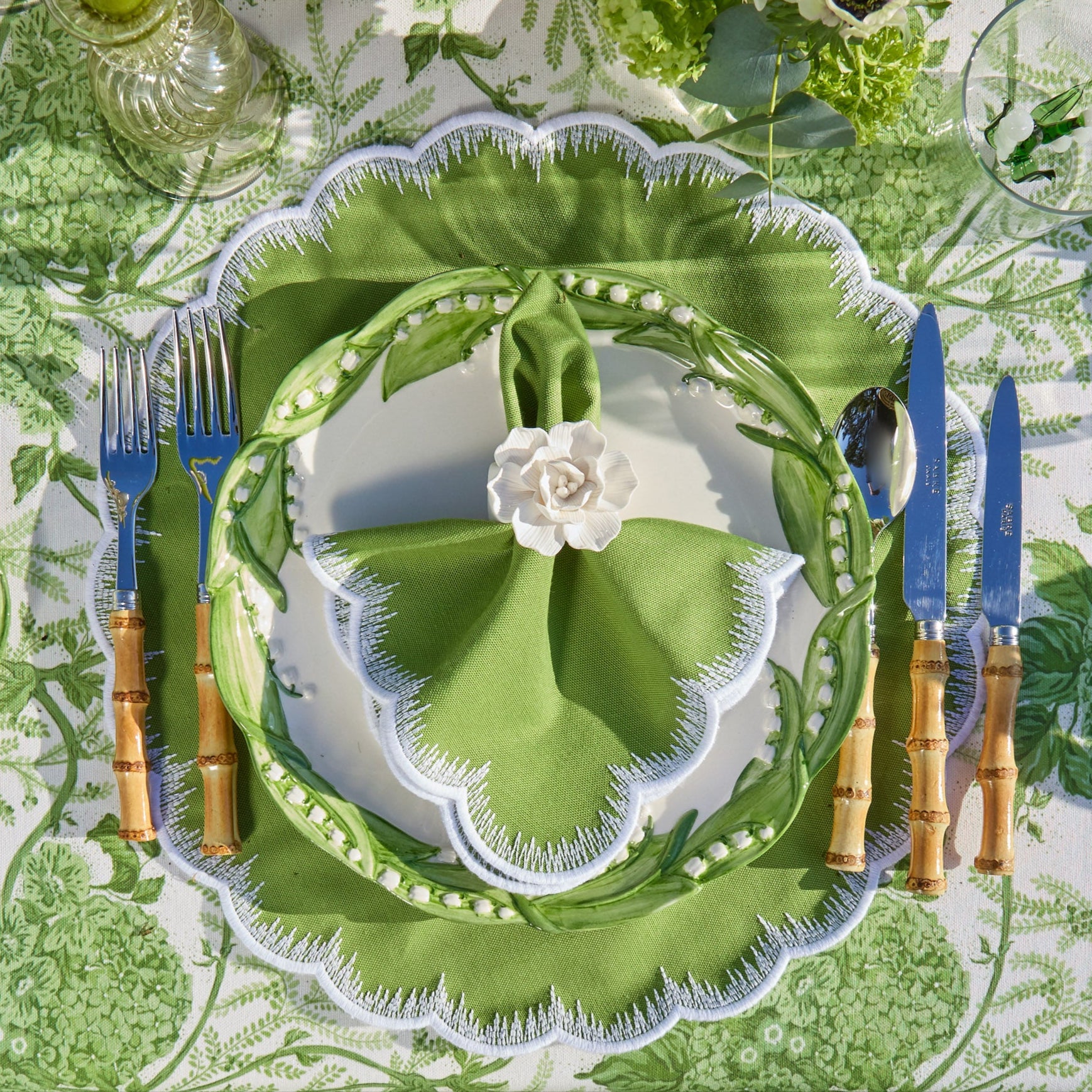 Apple Green Isabella Round Placemats (Set of 4)
