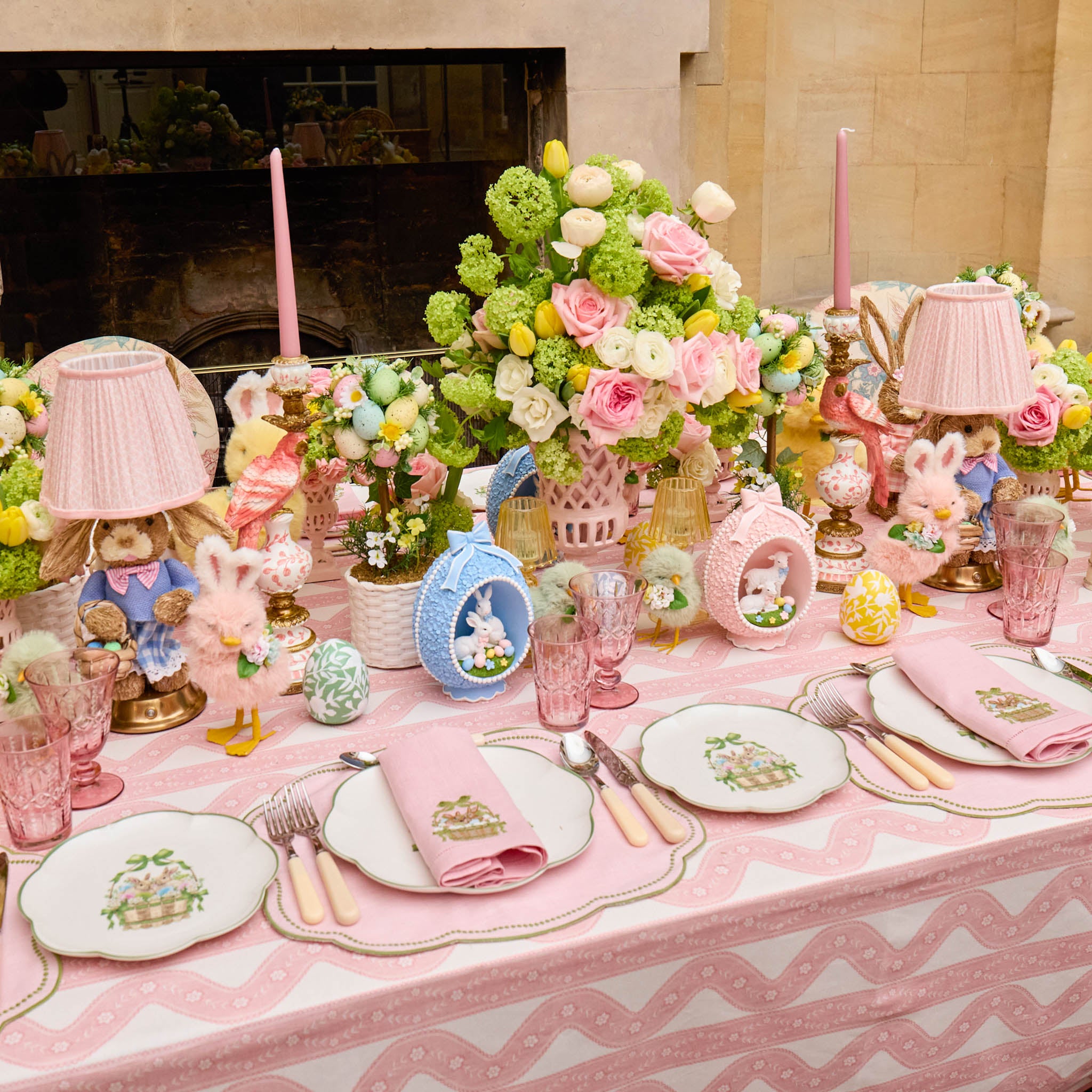 Bunnies in Basket Linen Embroidered Napkins (Set of 4)