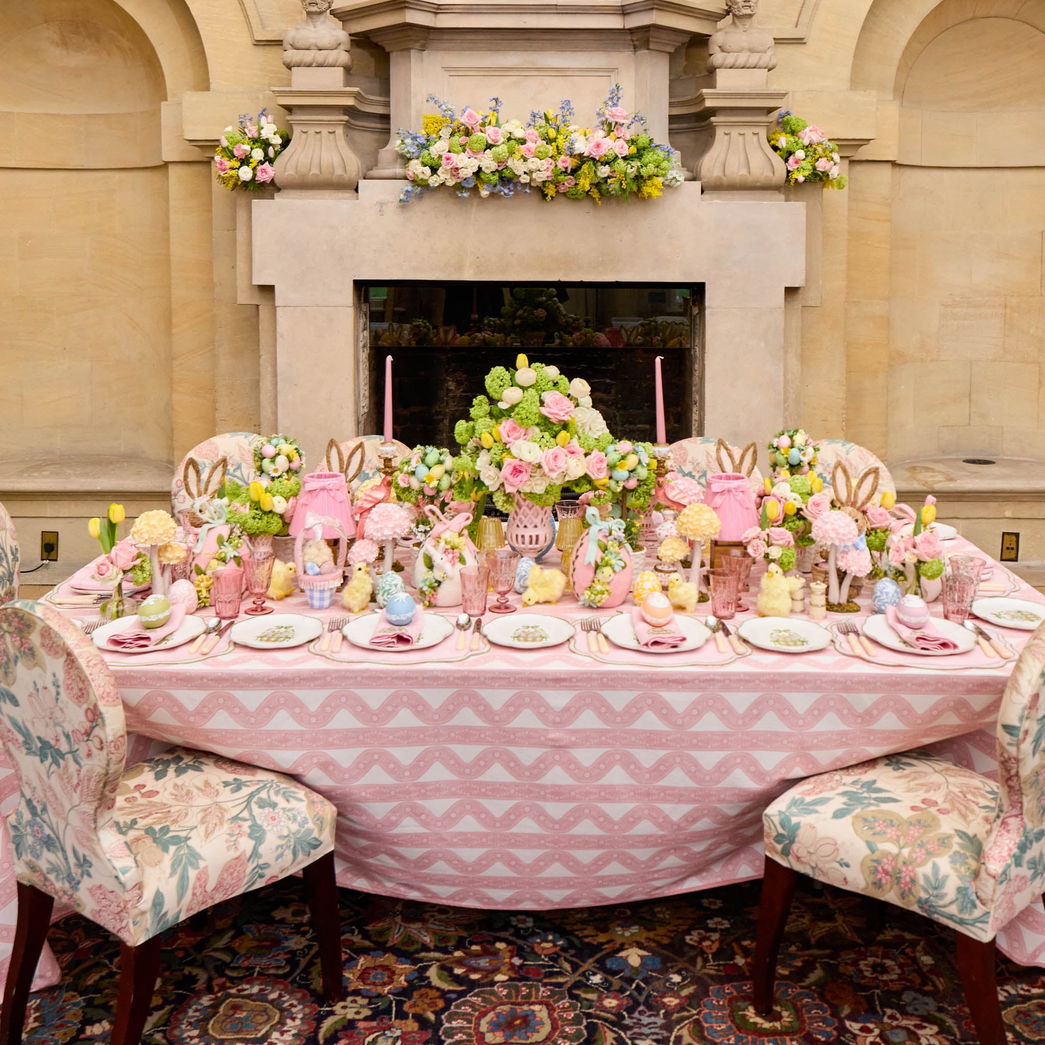 Bunnies in Basket Linen Embroidered Napkins (Set of 4)