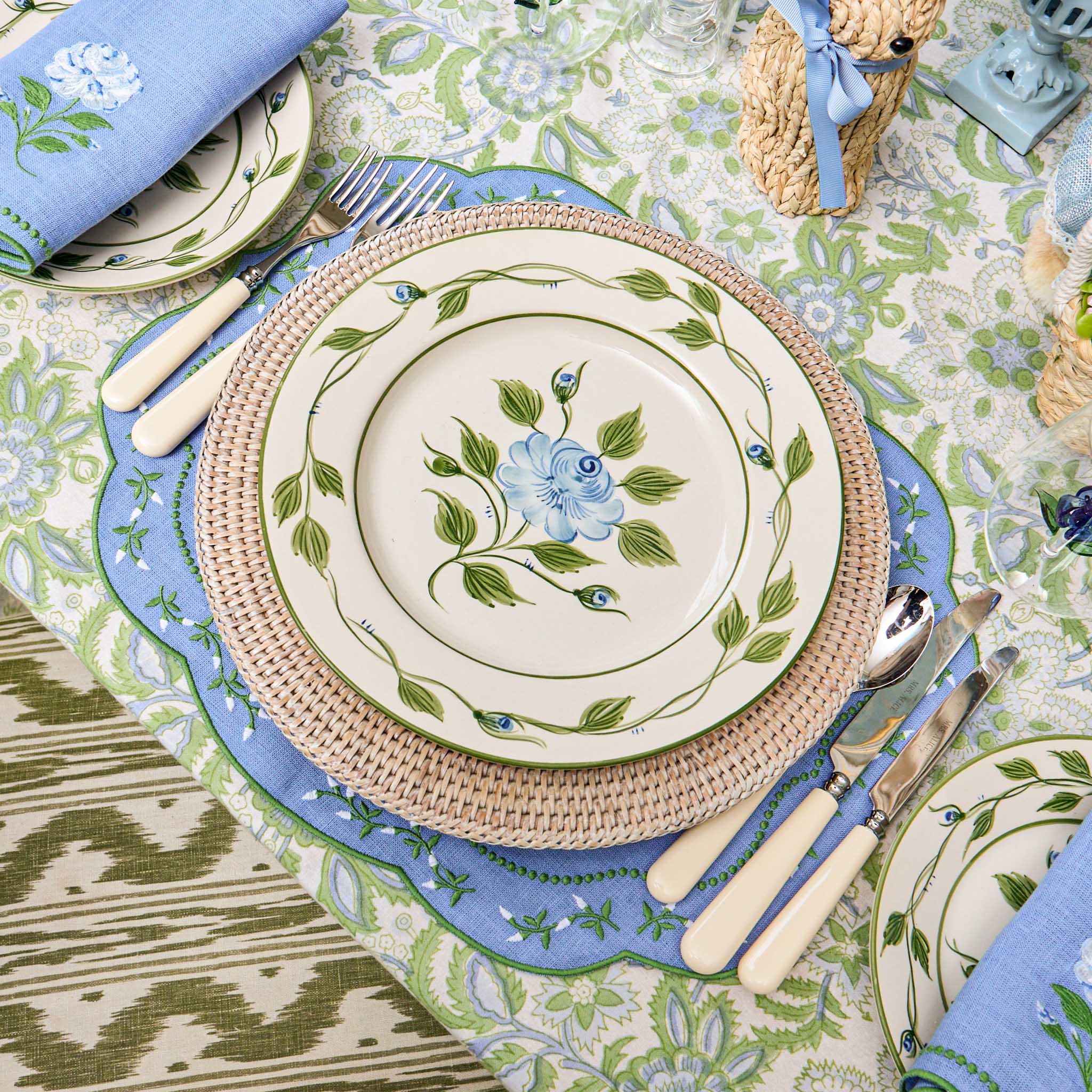 Natural Rattan Charger Plates (Set of 4)