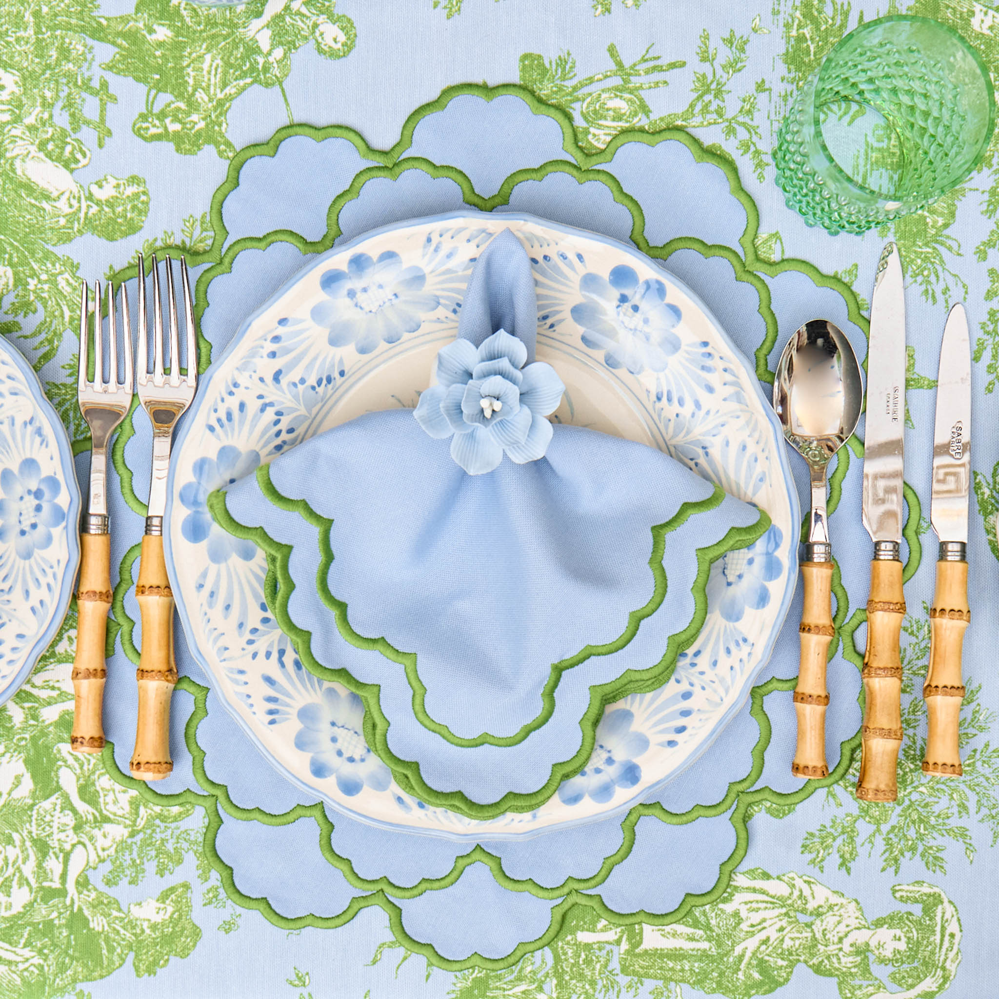Lily Blue & Green Napkins (Set of 4)