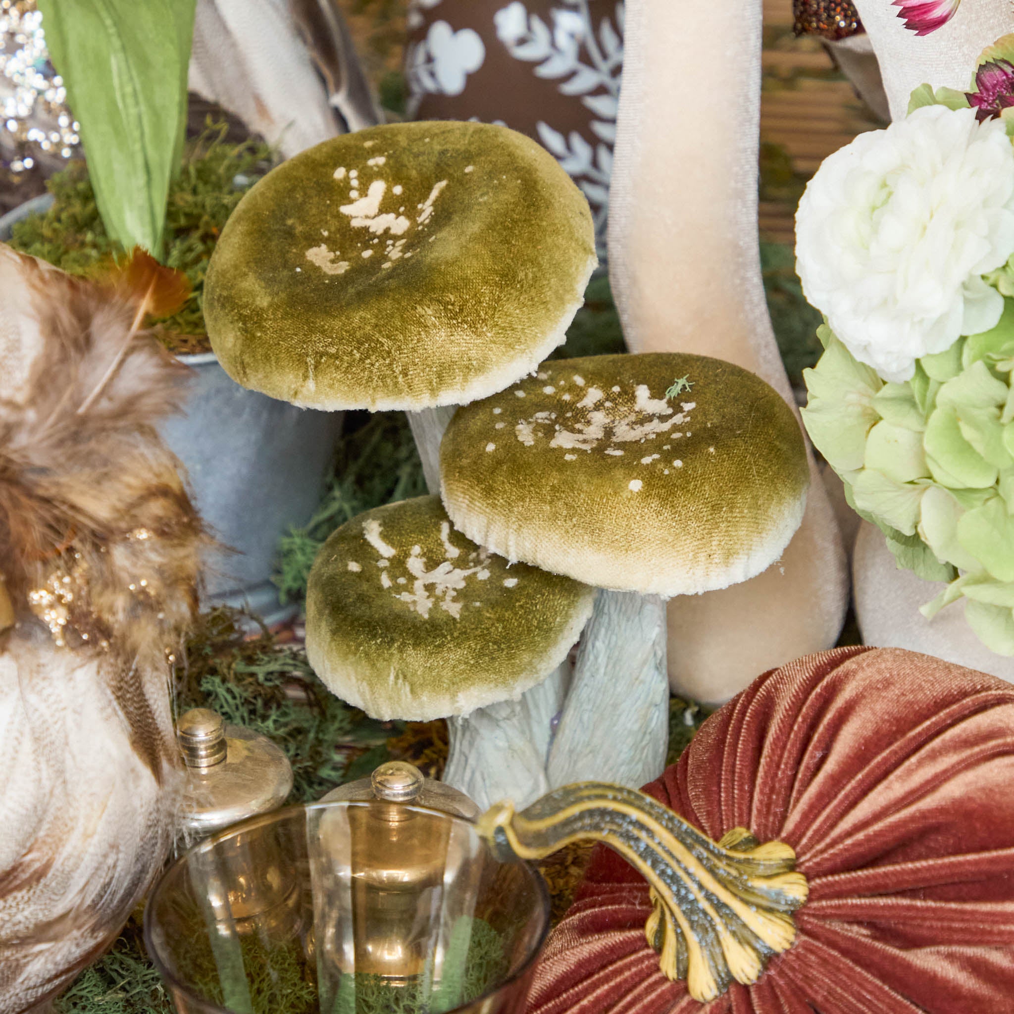 Small Green Speckled Mushrooms (Set of 3)