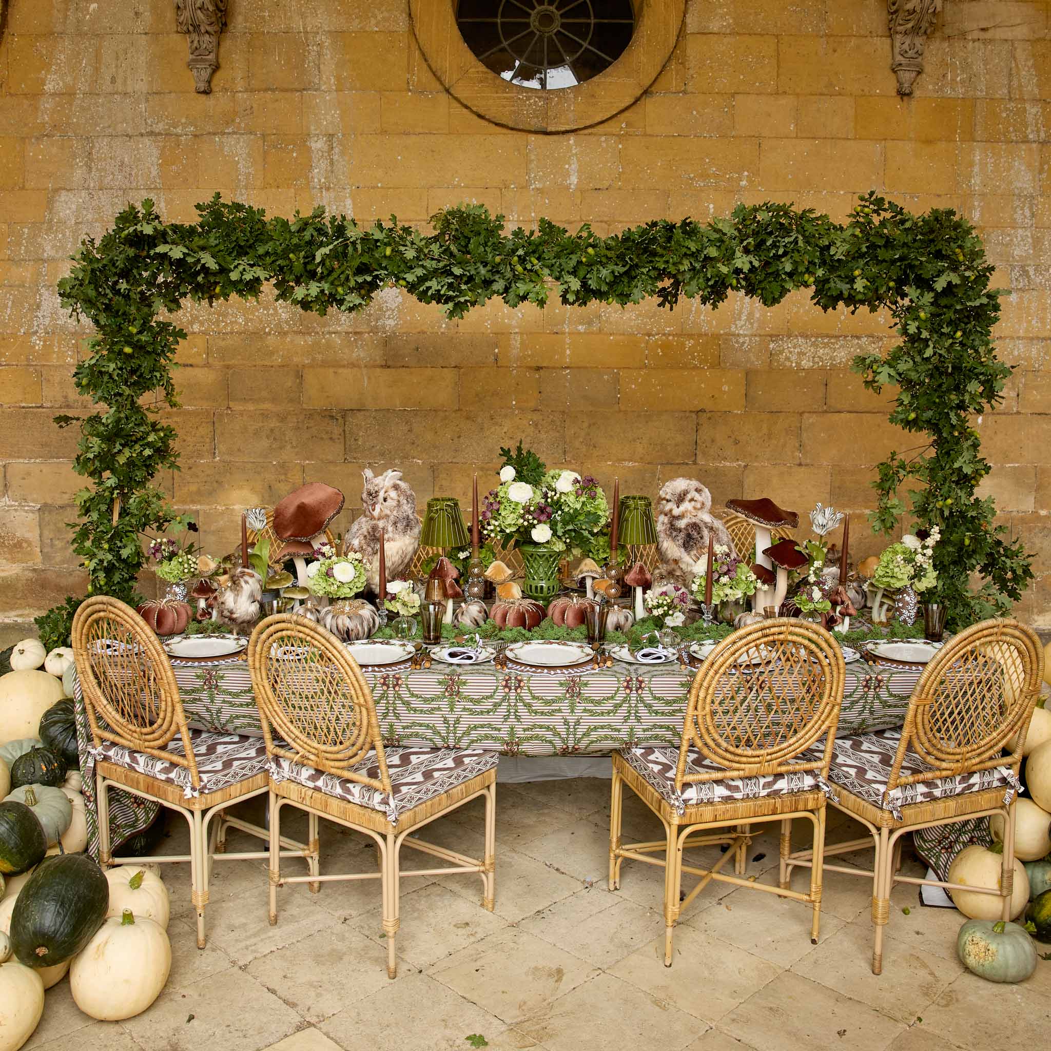 Forest Green Velvet Napkin Bows (Set of 4)