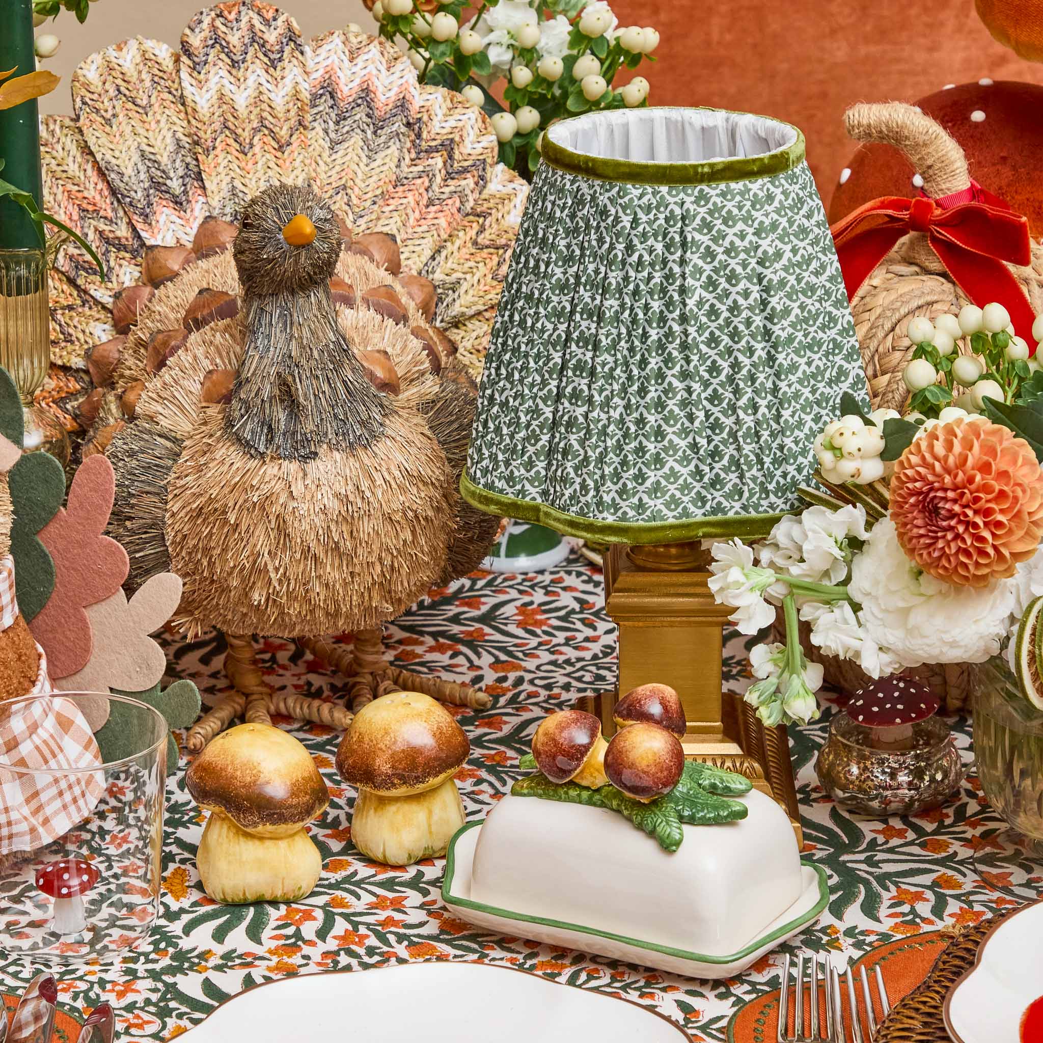 Short Corinthian Square Rechargeable Lamp with Olive Lotus Shade (18cm)