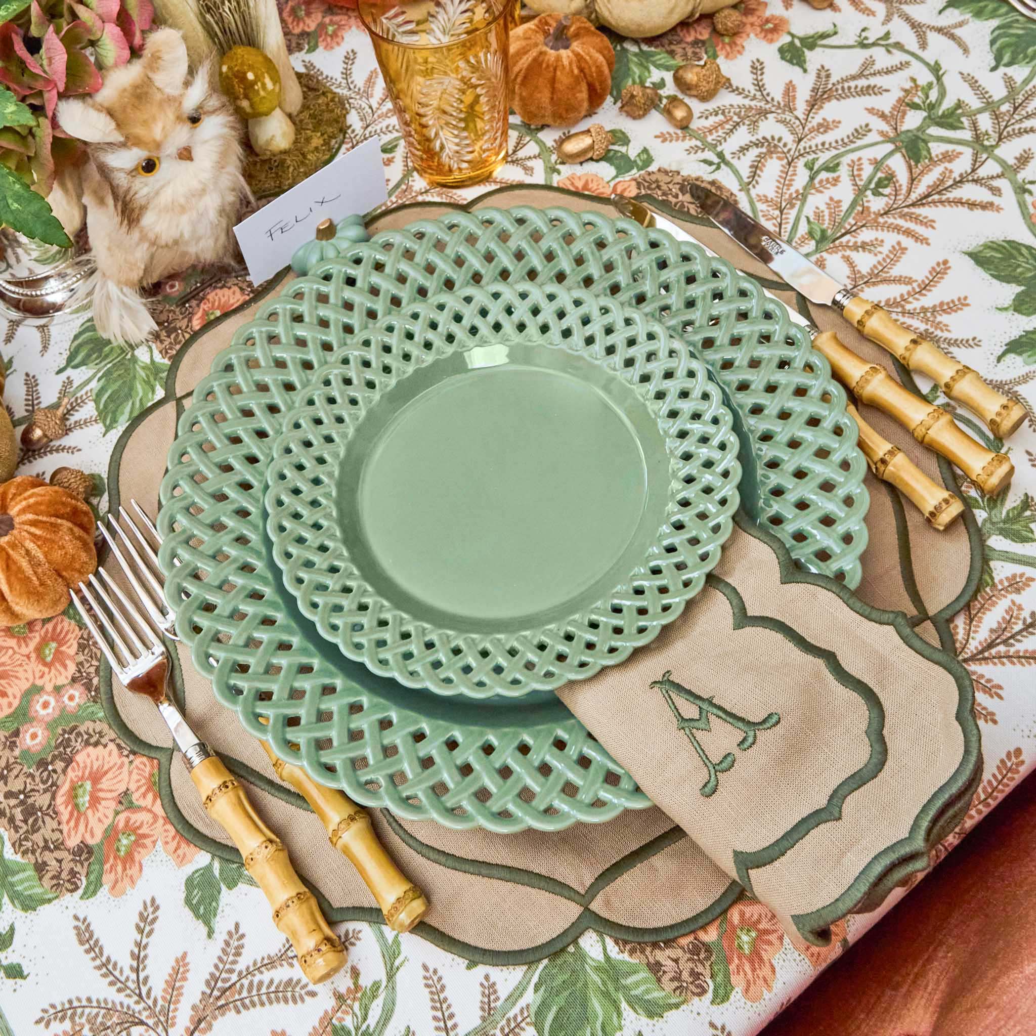 Sage Basketweave Dinner Plate