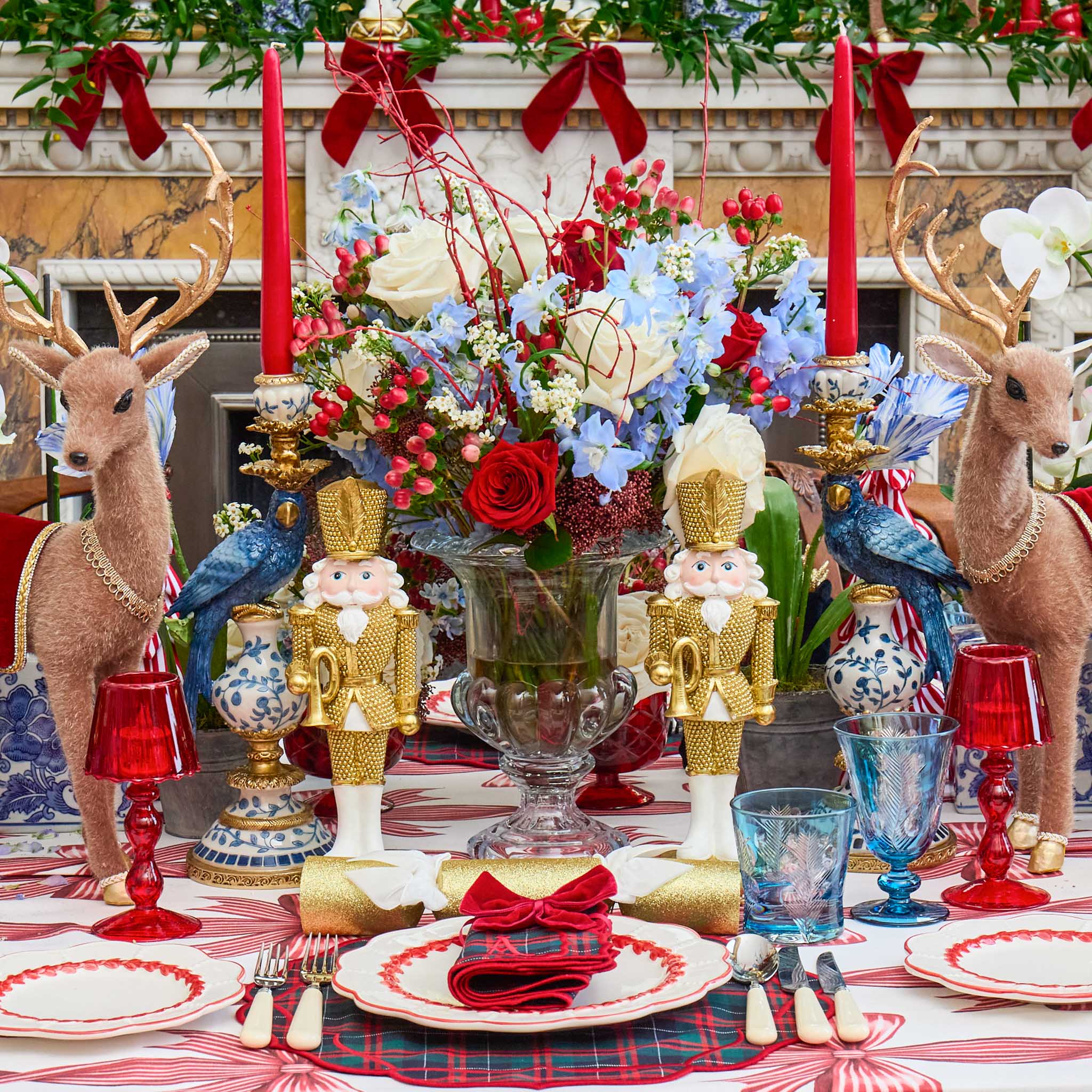 Gold Beaded Nutcracker (Pair)