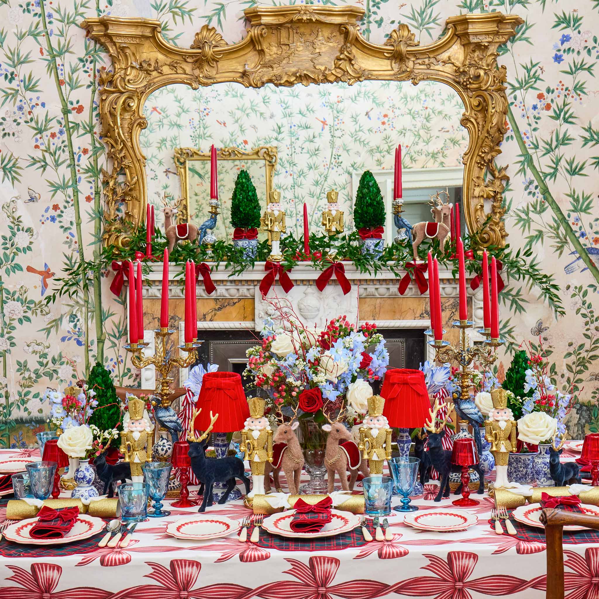 The Merry Noël Tablescape