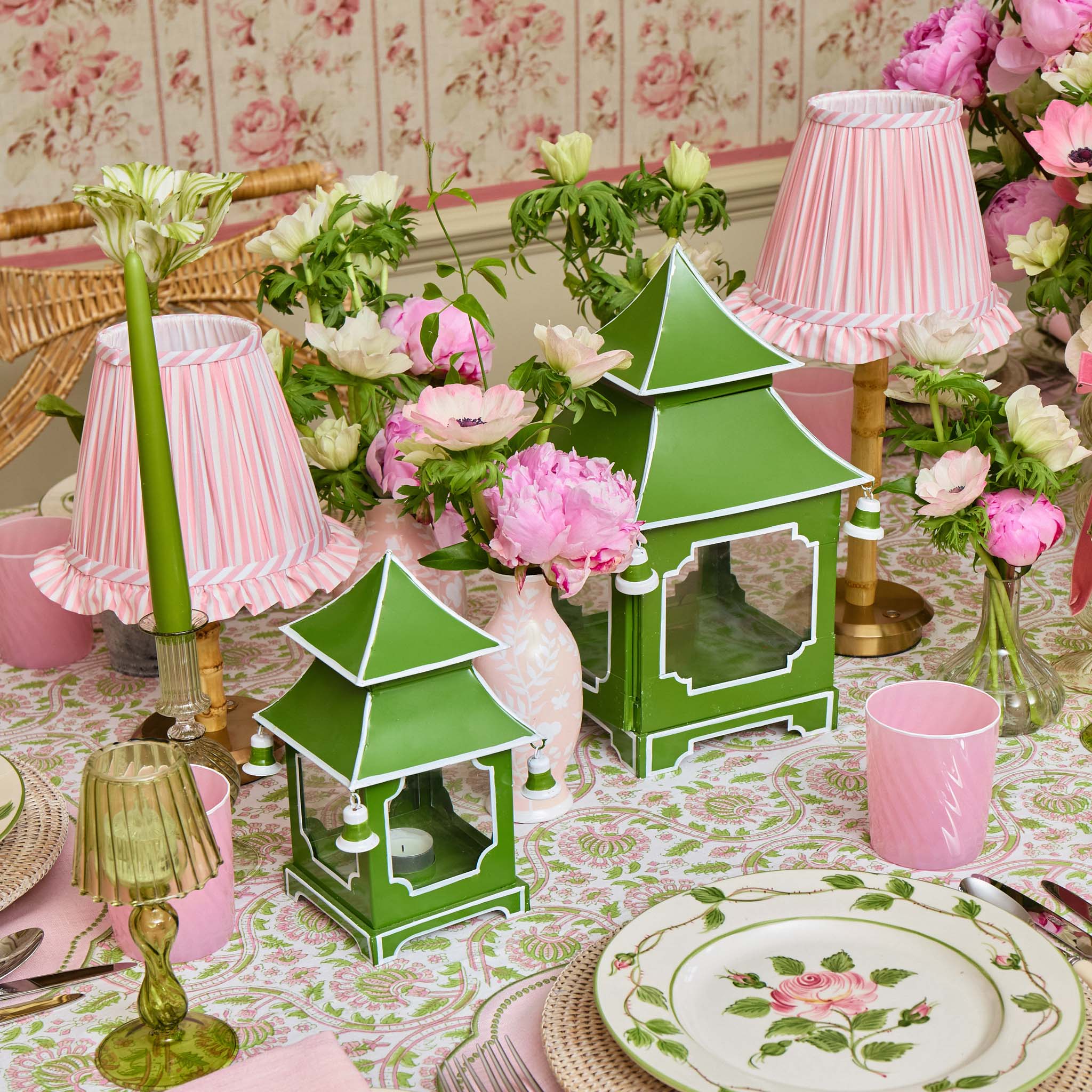 Apple Green Mini Pagoda Lantern (Pair)