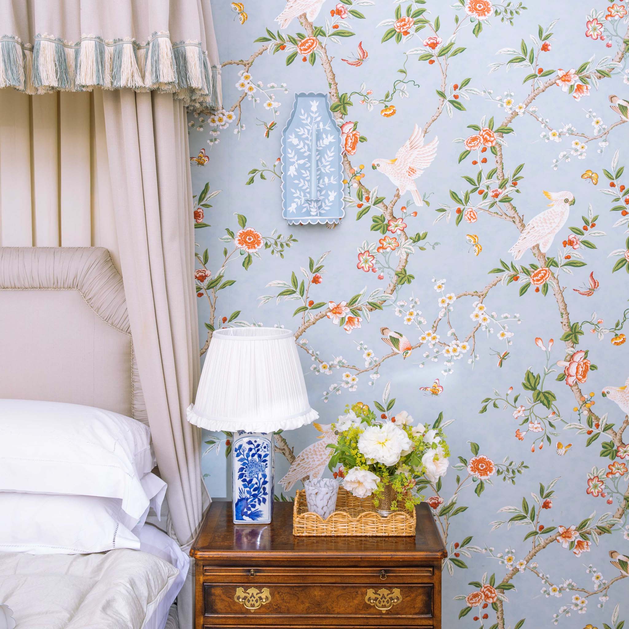 Blue Chinoiserie Tole Candle Sconce