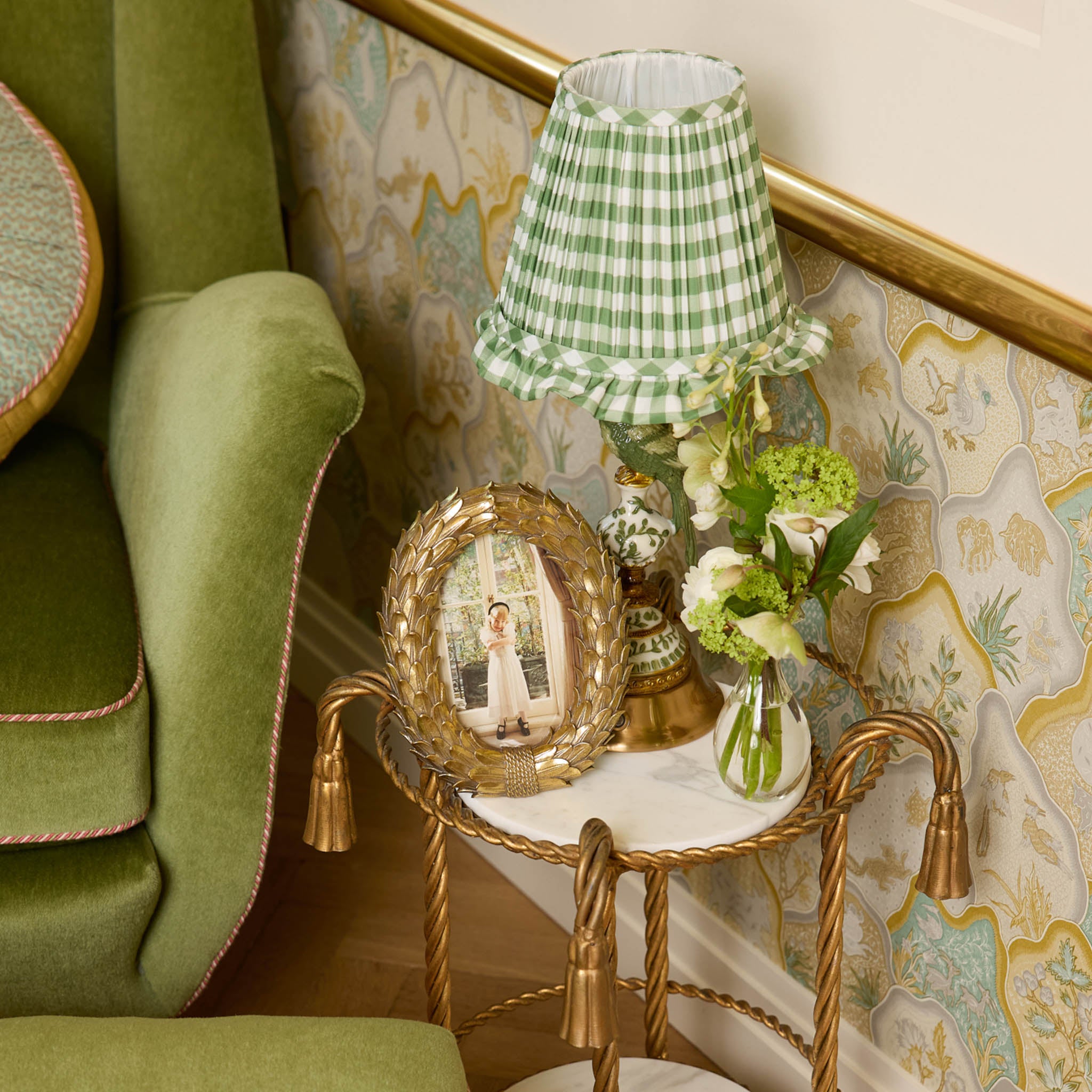 Olive Parrot Rechargeable Lamp