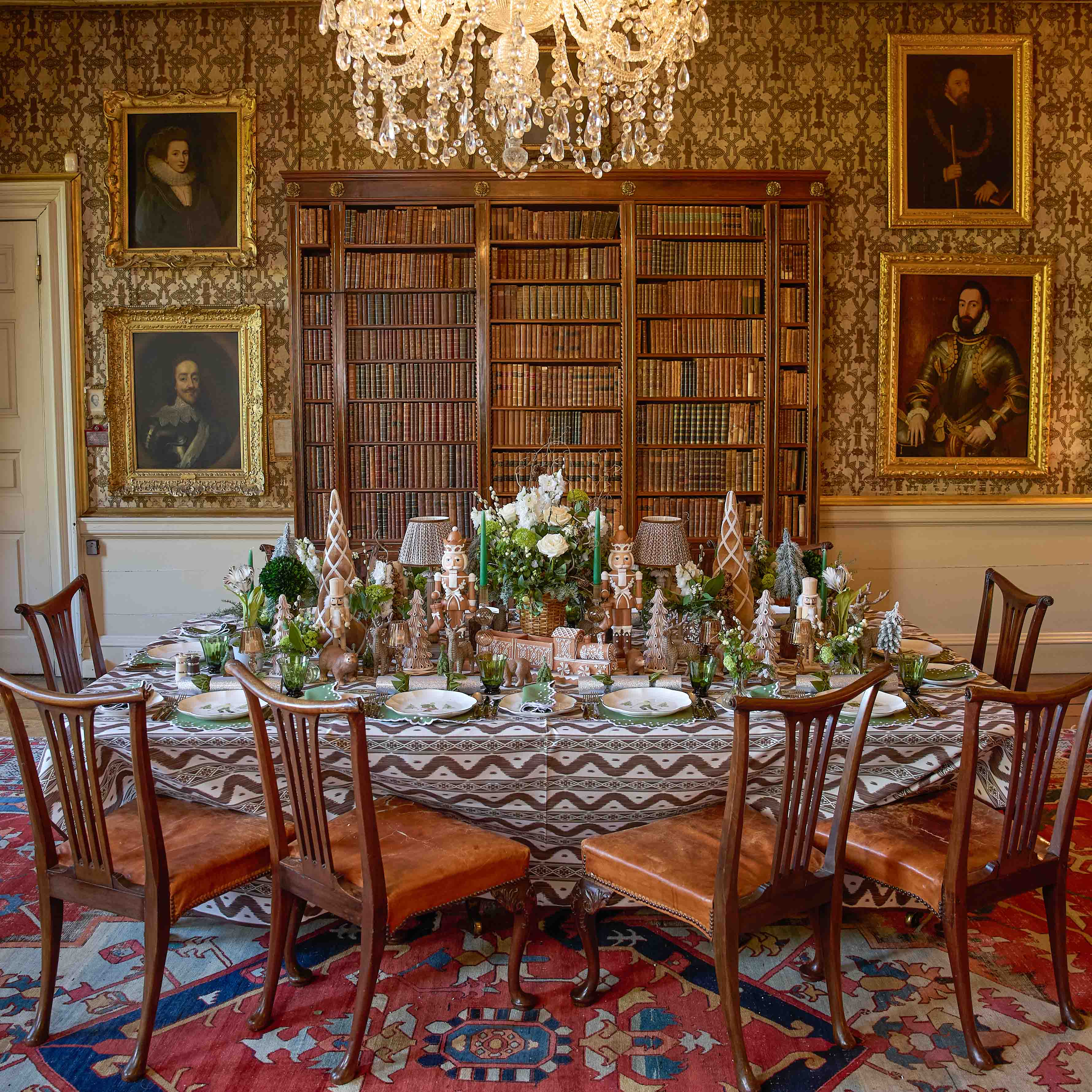 Woodland Brown Bear Family