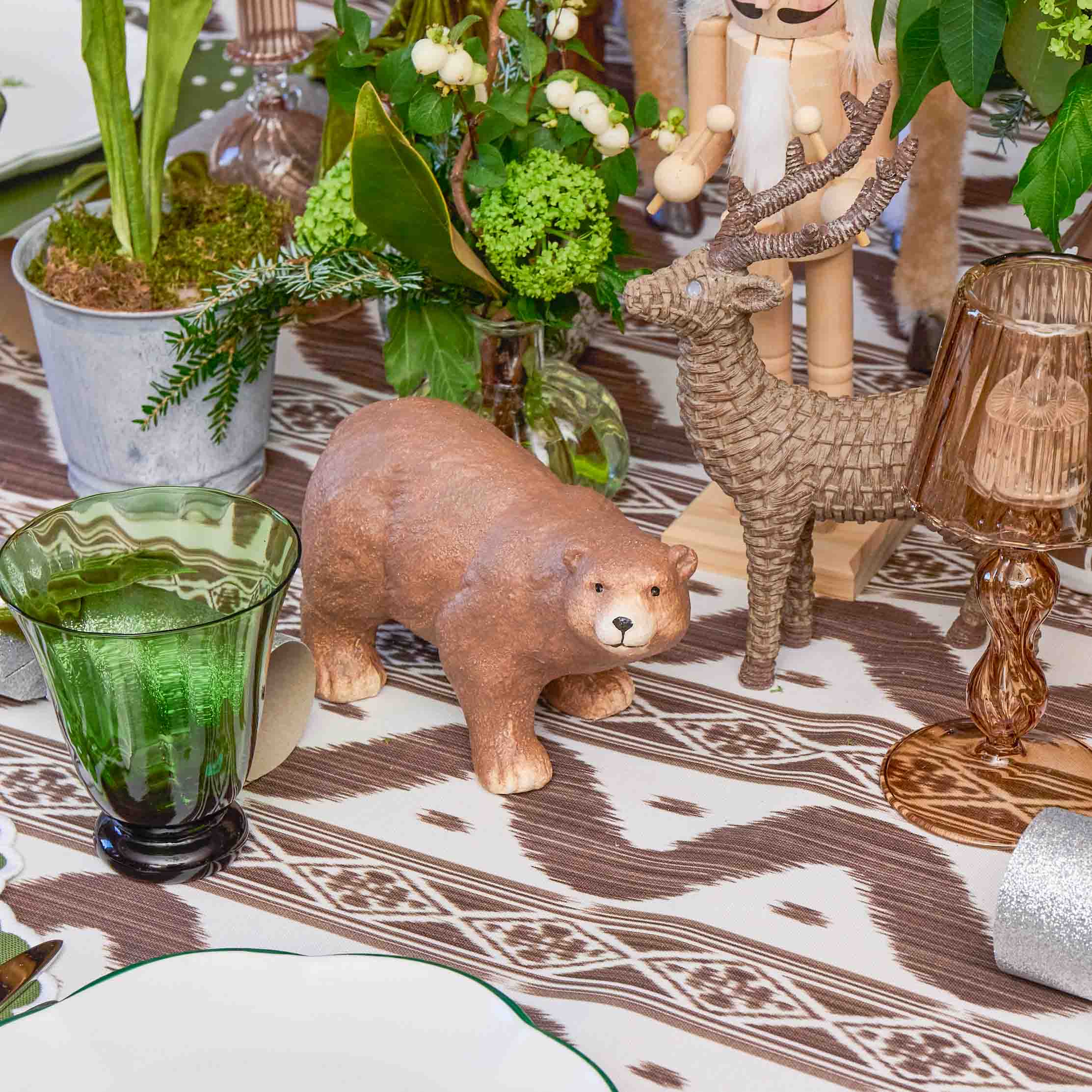 Woodland Brown Bear Family