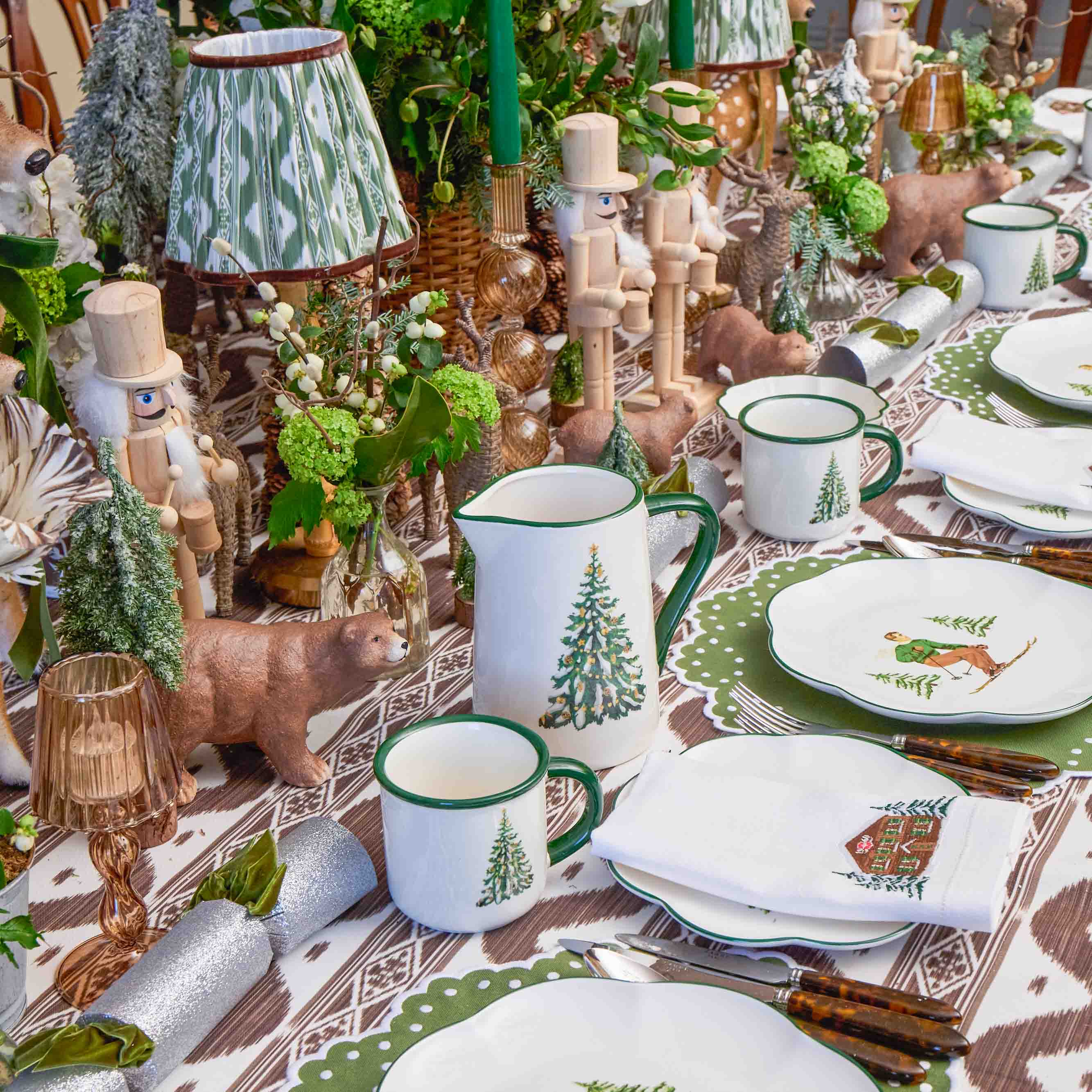 Woodland Brown Bear Family