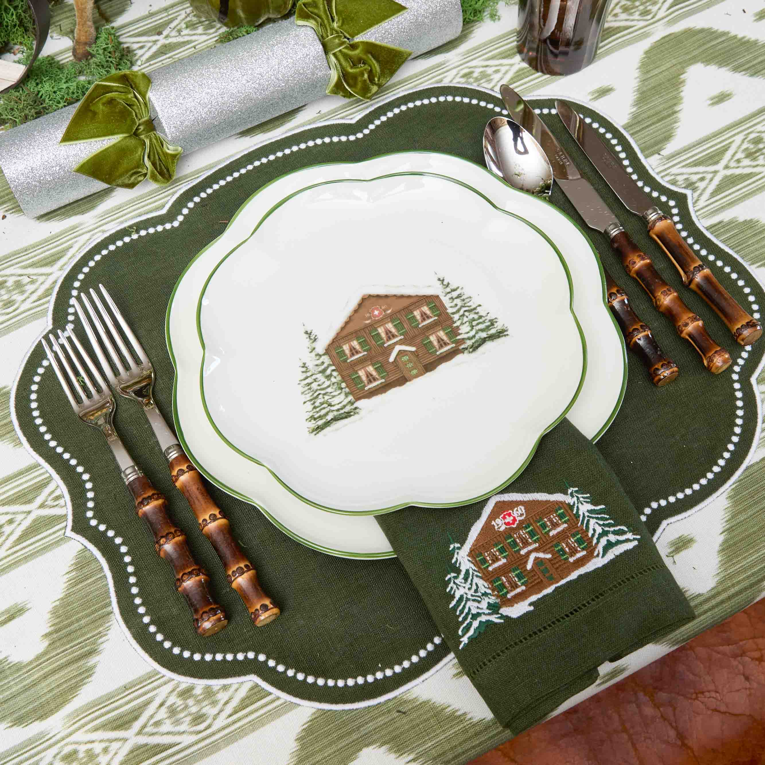 Eloise Forest Green Linen Placemats & Chalet Napkins (Set of 4)