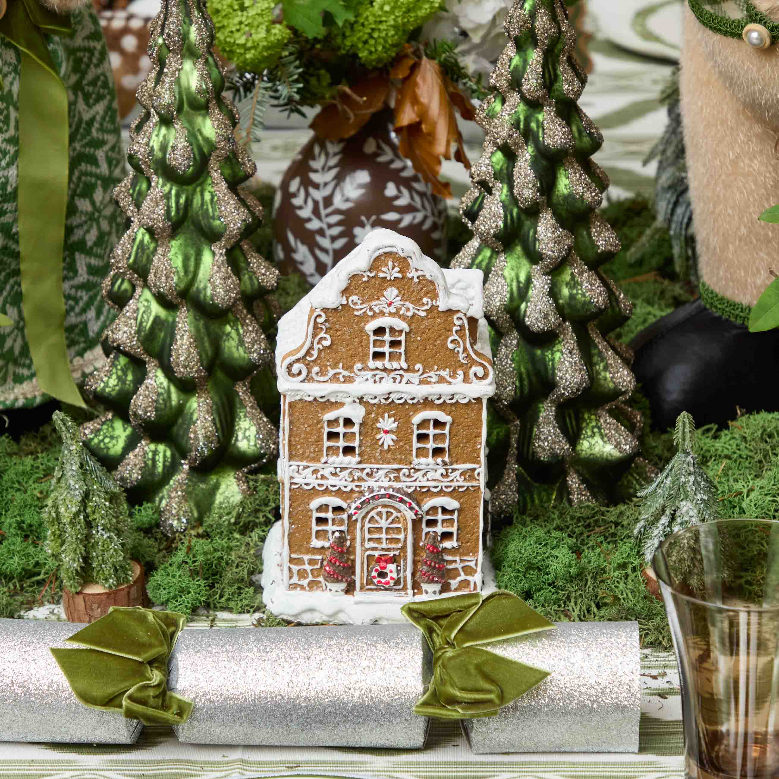 Gingerbread House (Pair)