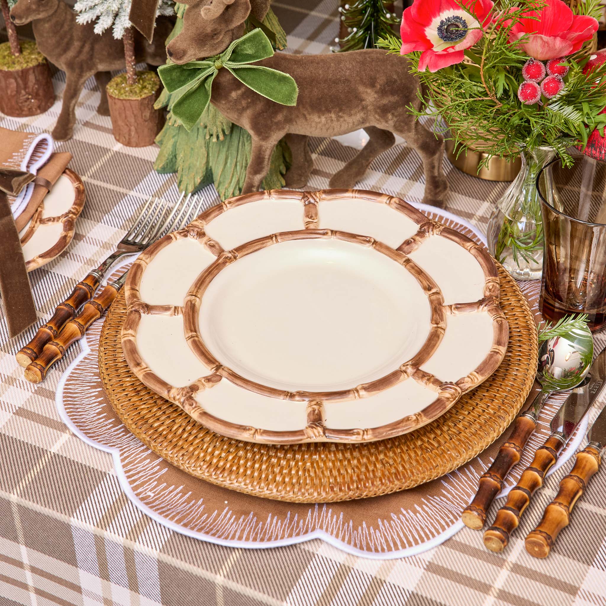 Petal Burnt Bamboo Dinner Plate