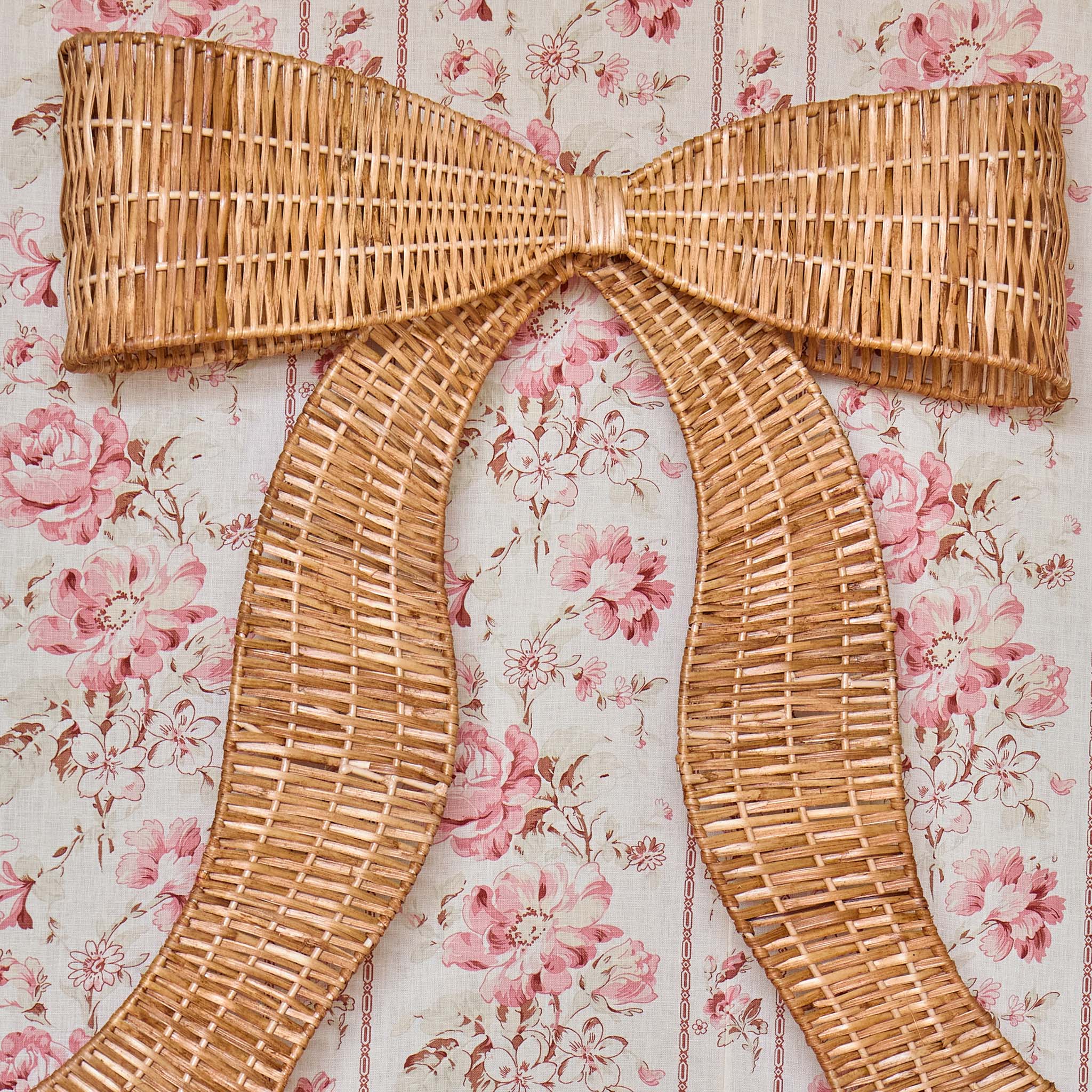 Rattan Bow Wall Decoration