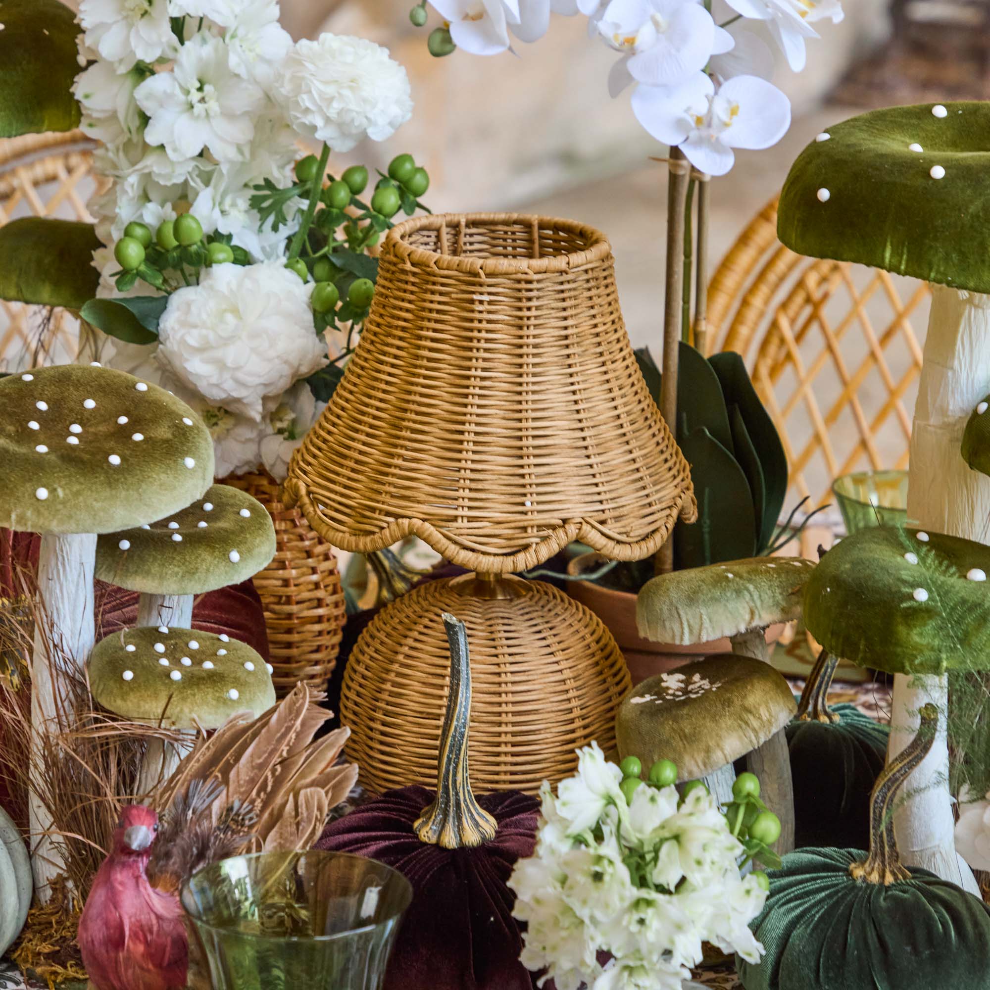 Rattan Ball Rechargeable Lamp with Shade