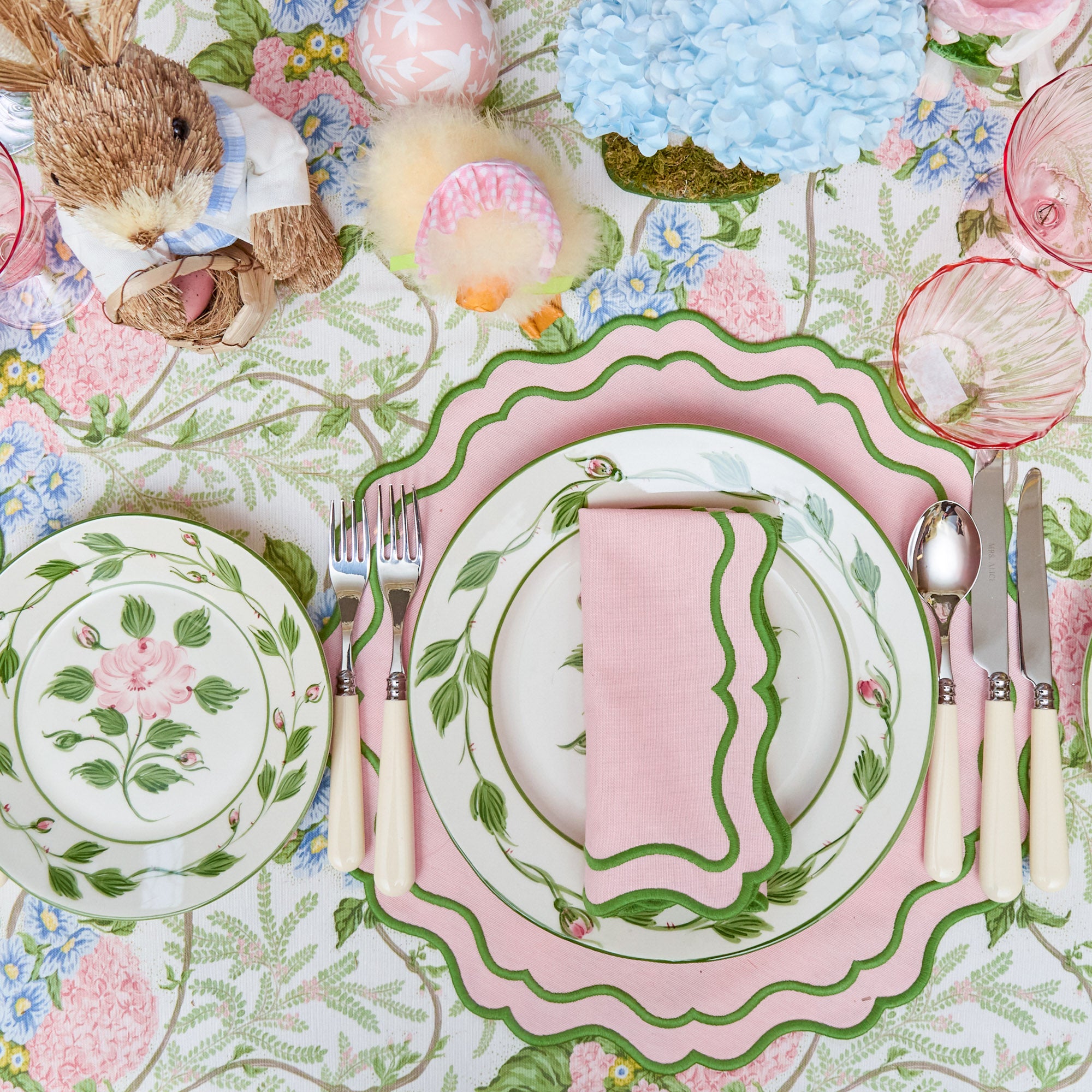 Rose Bud Starter Plates (Set of 4)