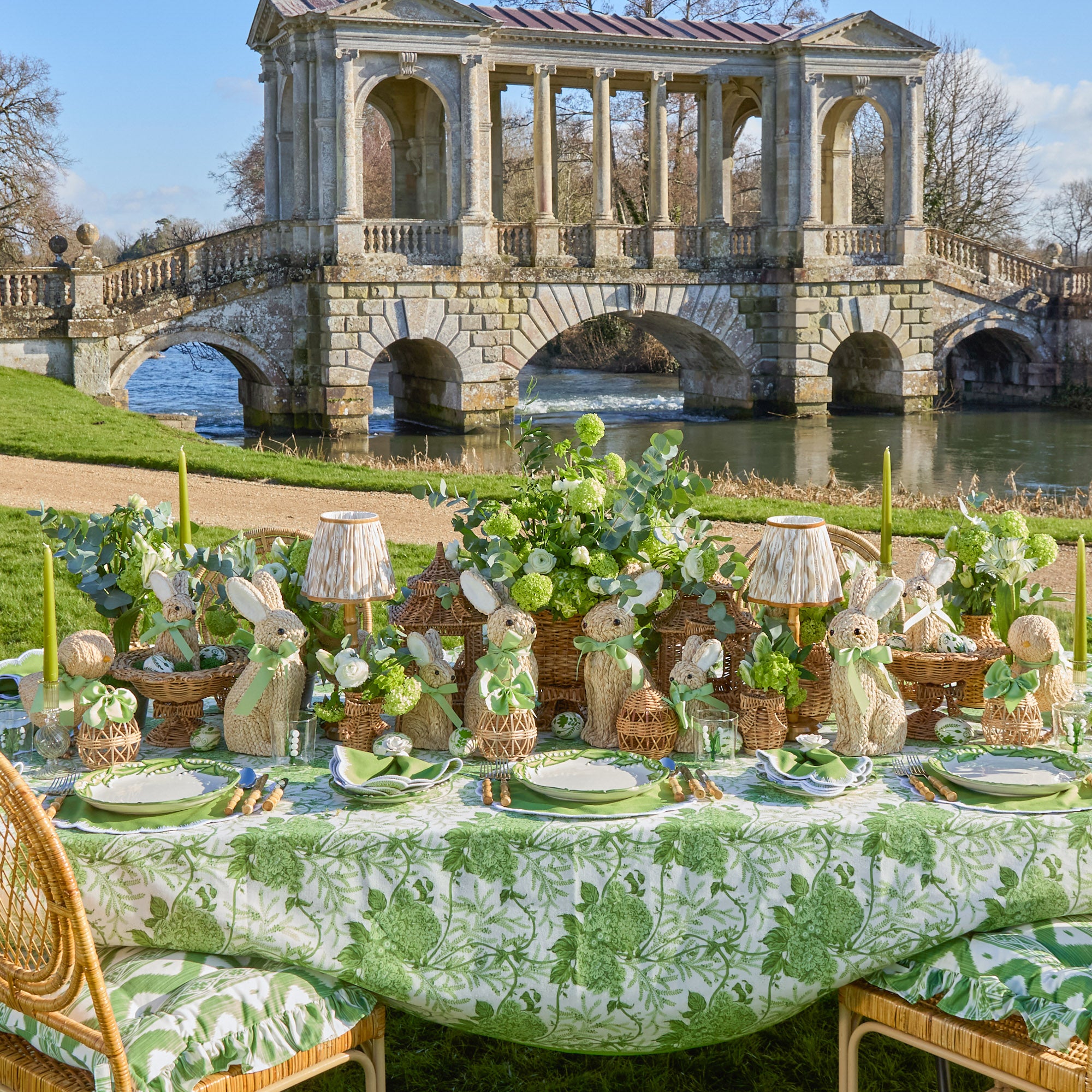 Apple Green Isabella Napkins (Set of 4)