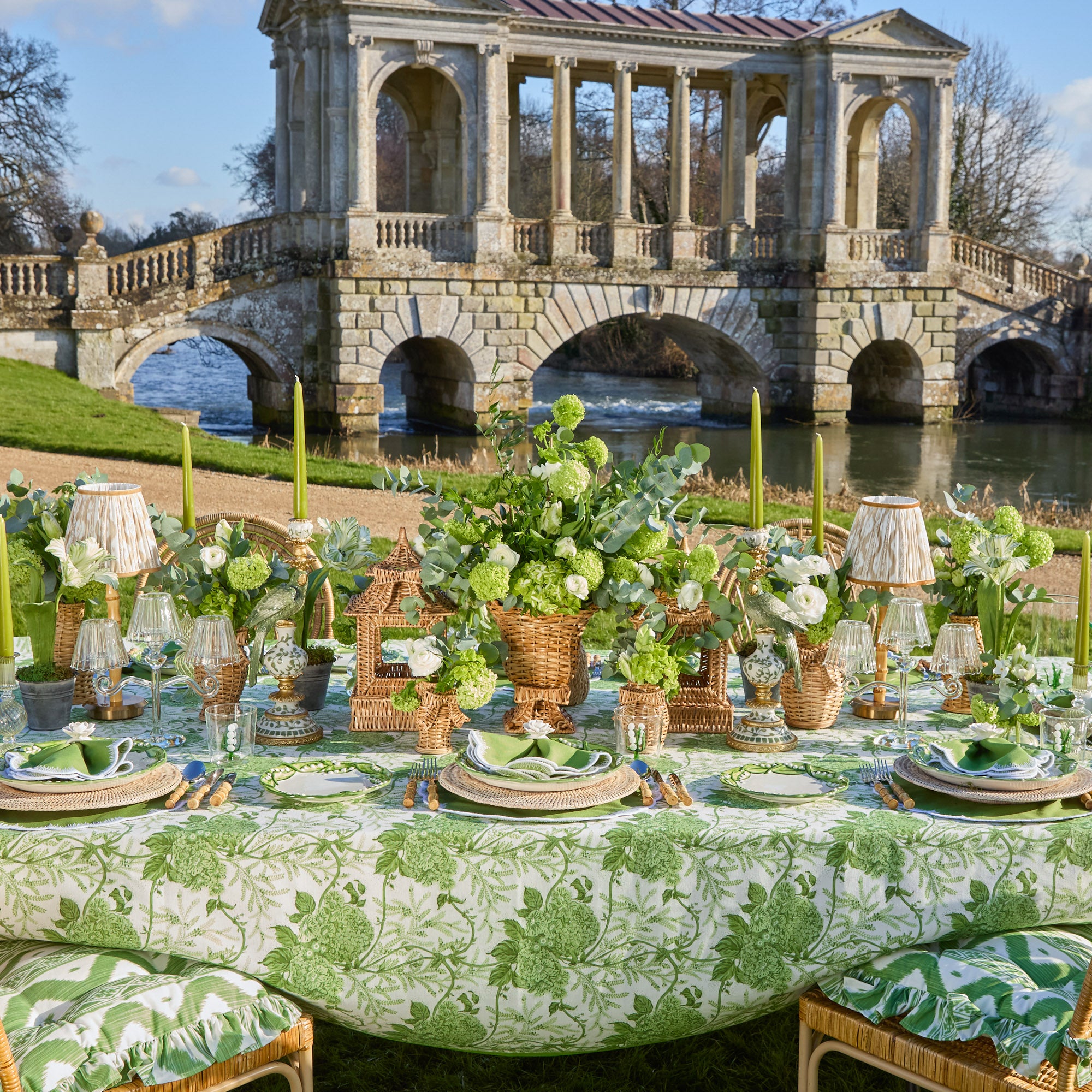 Lily of the Valley Dinner & Starter Plates (Set of 4)