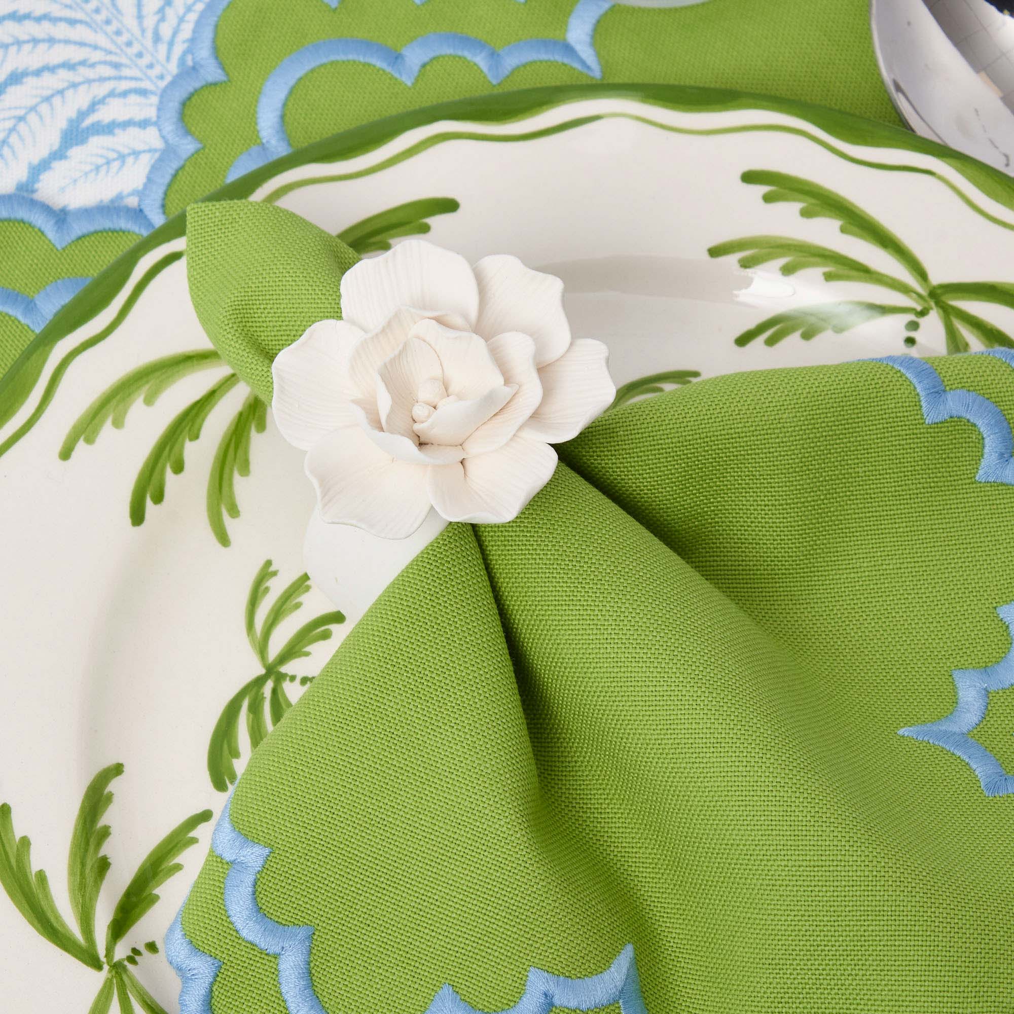 White Fiore Porcelain Napkin Rings (Set of 4)