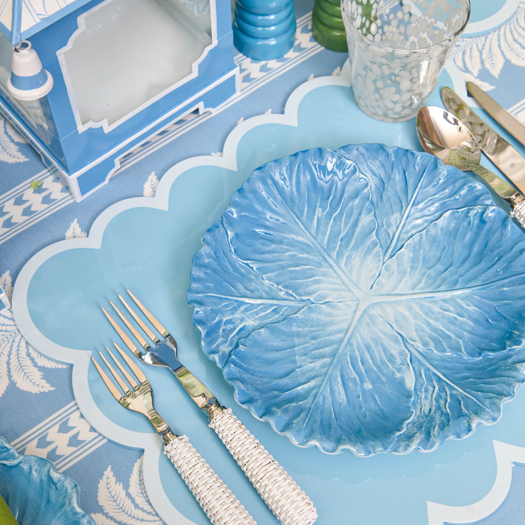 Serena Cabbage Dinner & Starter Plates (Set of 8)