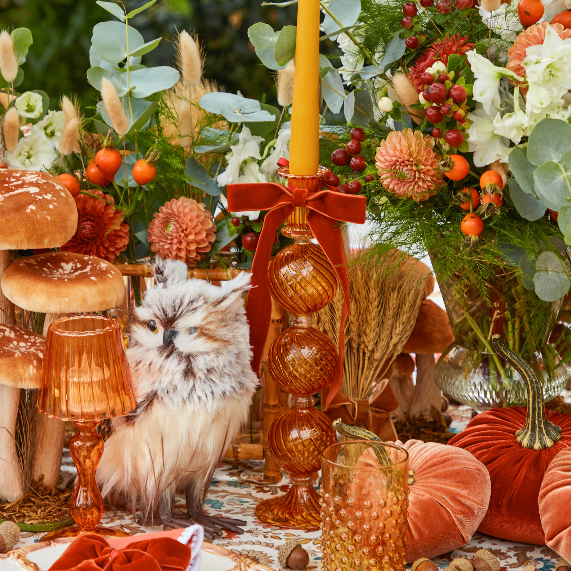 Burnt Orange Velvet Bows (Set of 4) - 20cm