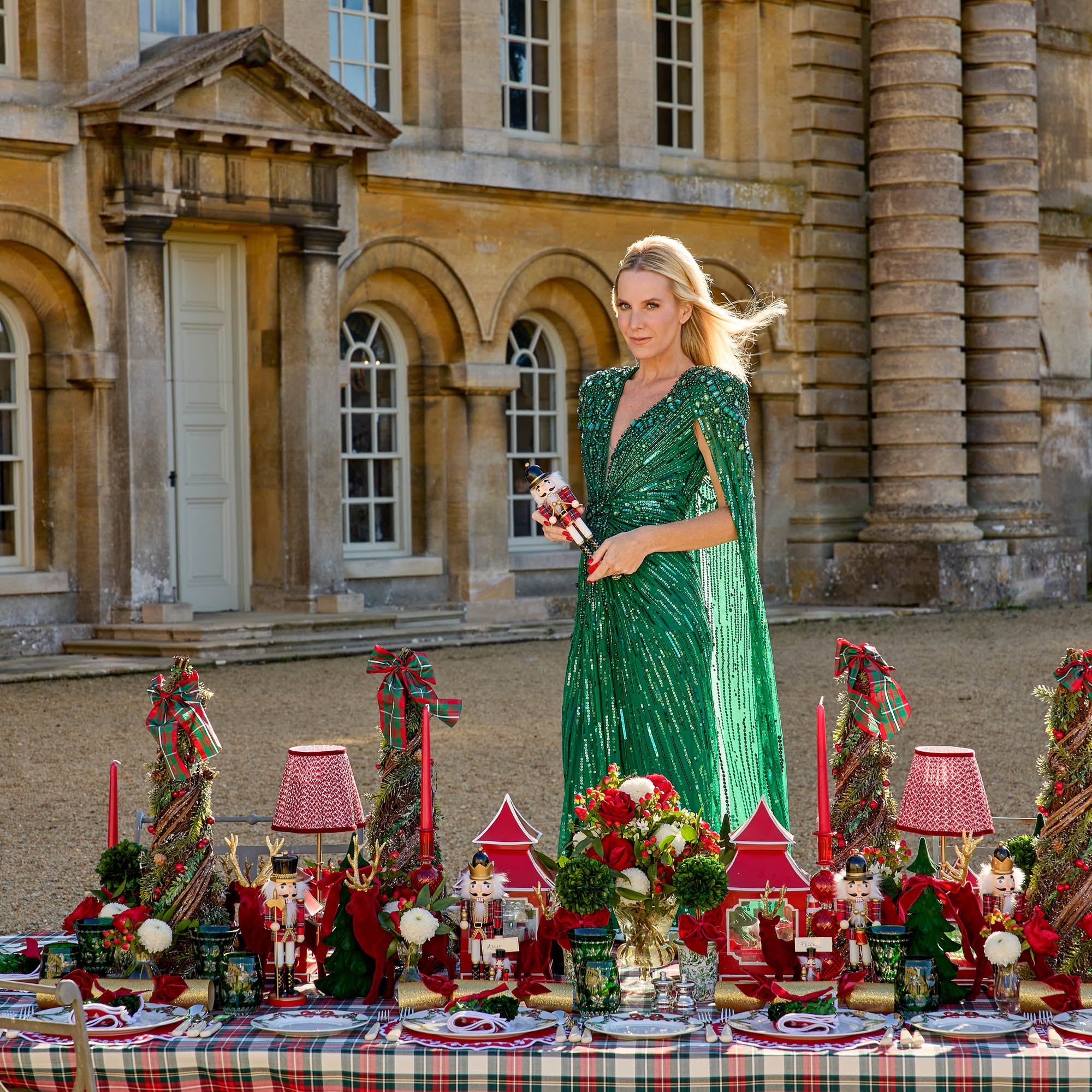 Christmas Garland Dinner Plate (Set of 4)