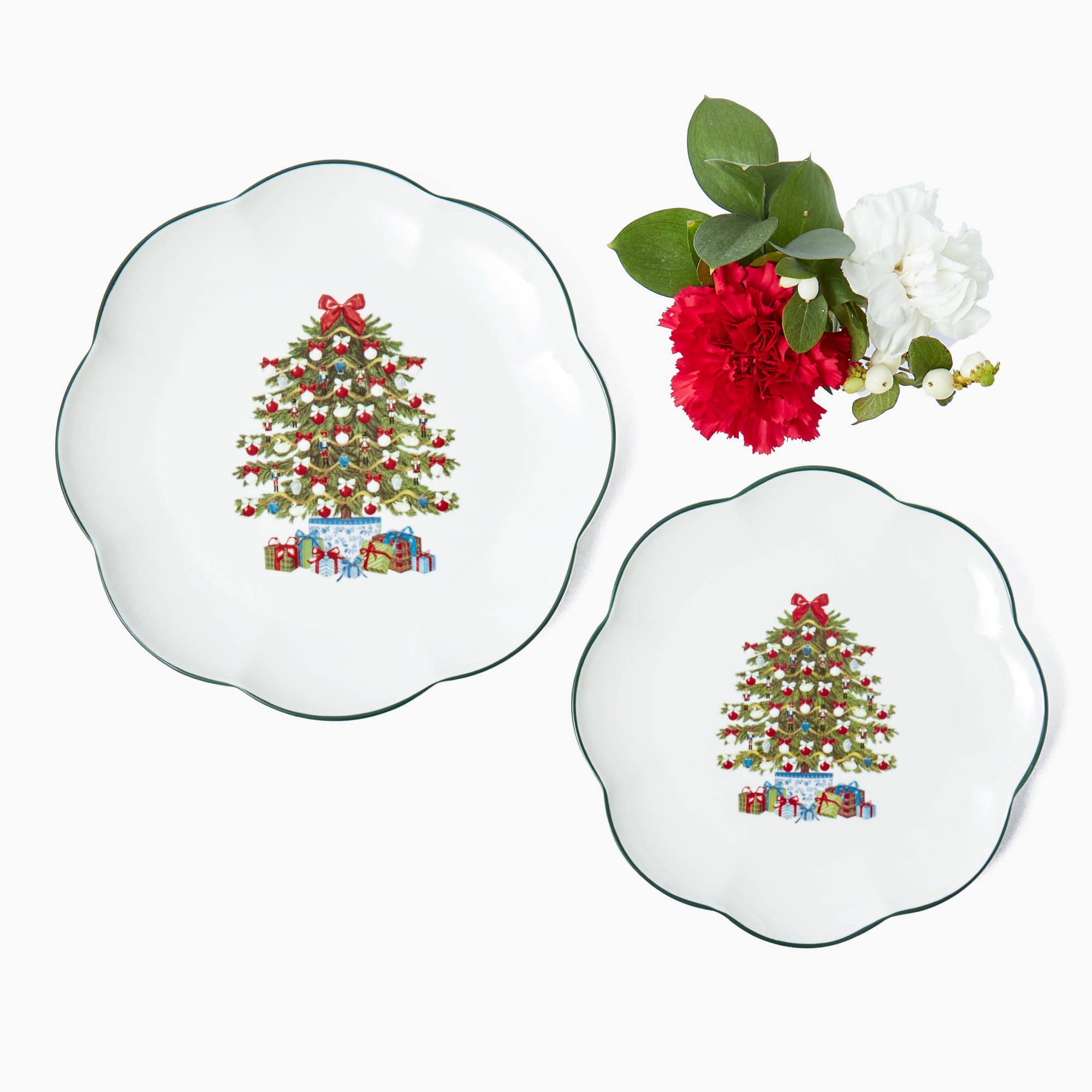 Mrs. Alice Christmas Tree Dinner & Starter Plates (Set of 8)