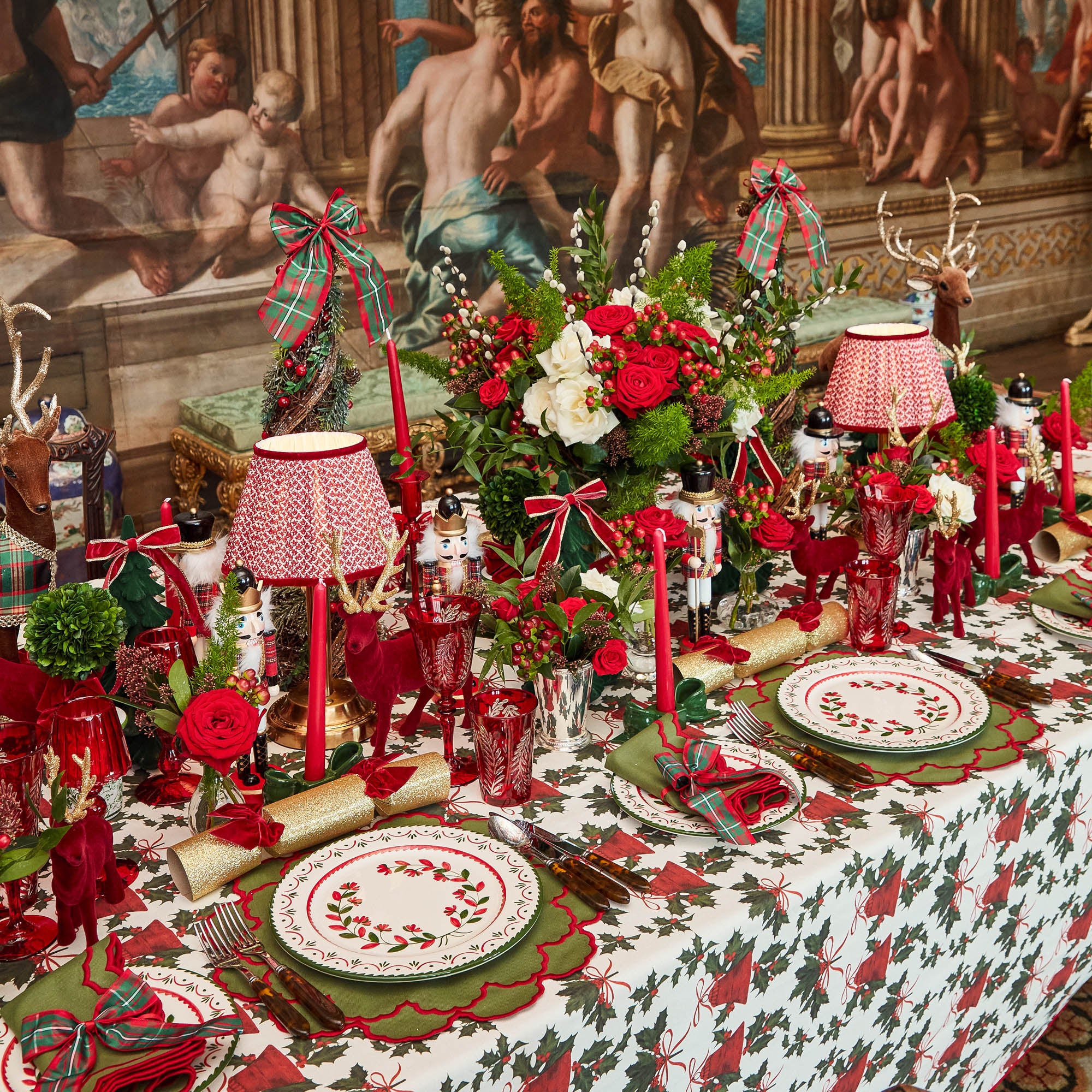 Lily Green & Red Placemats & Napkins (Set of 4)