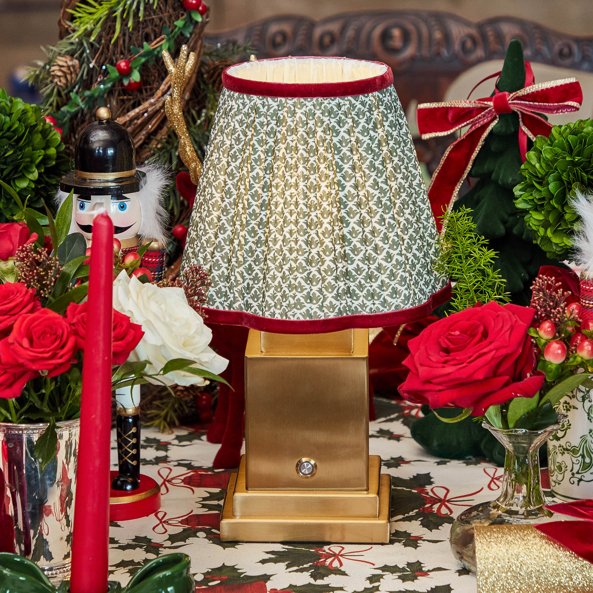 Olive & Red Lotus Lampshade (18cm)