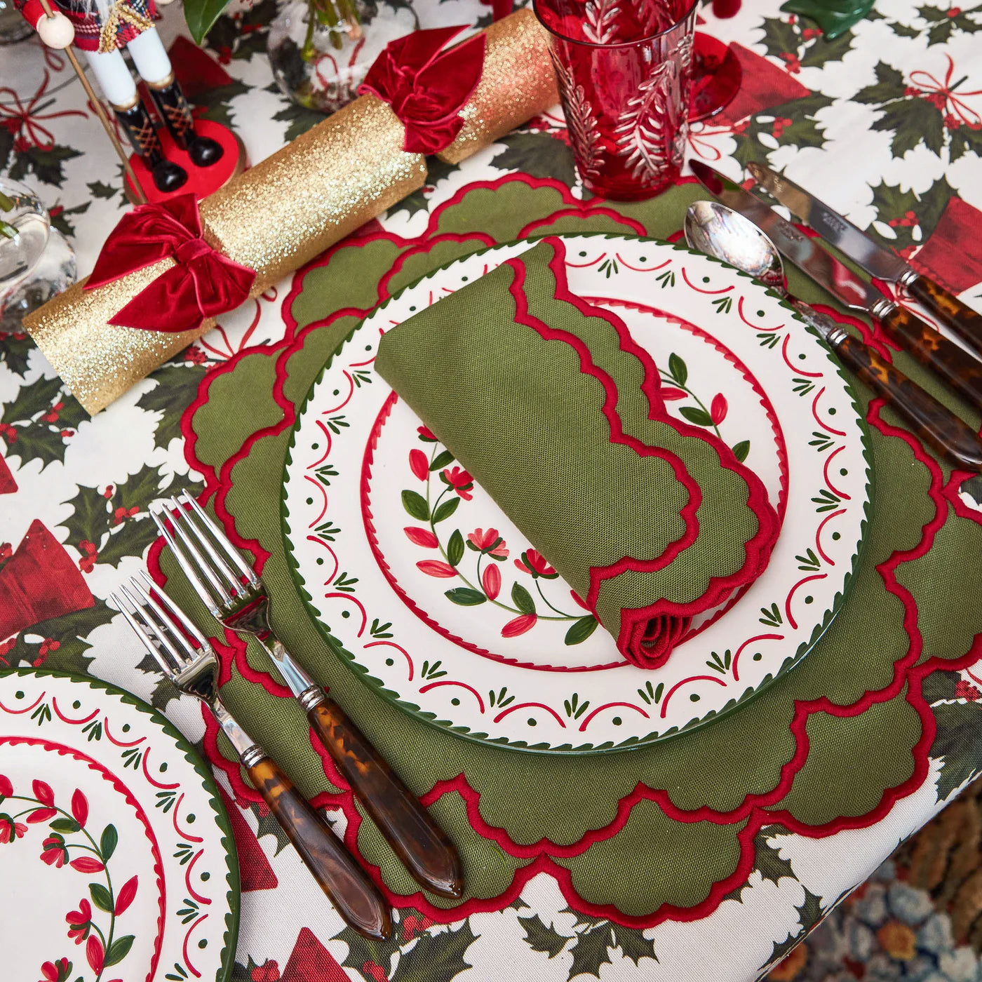 Lily Green & Red Placemats (Set of 4)