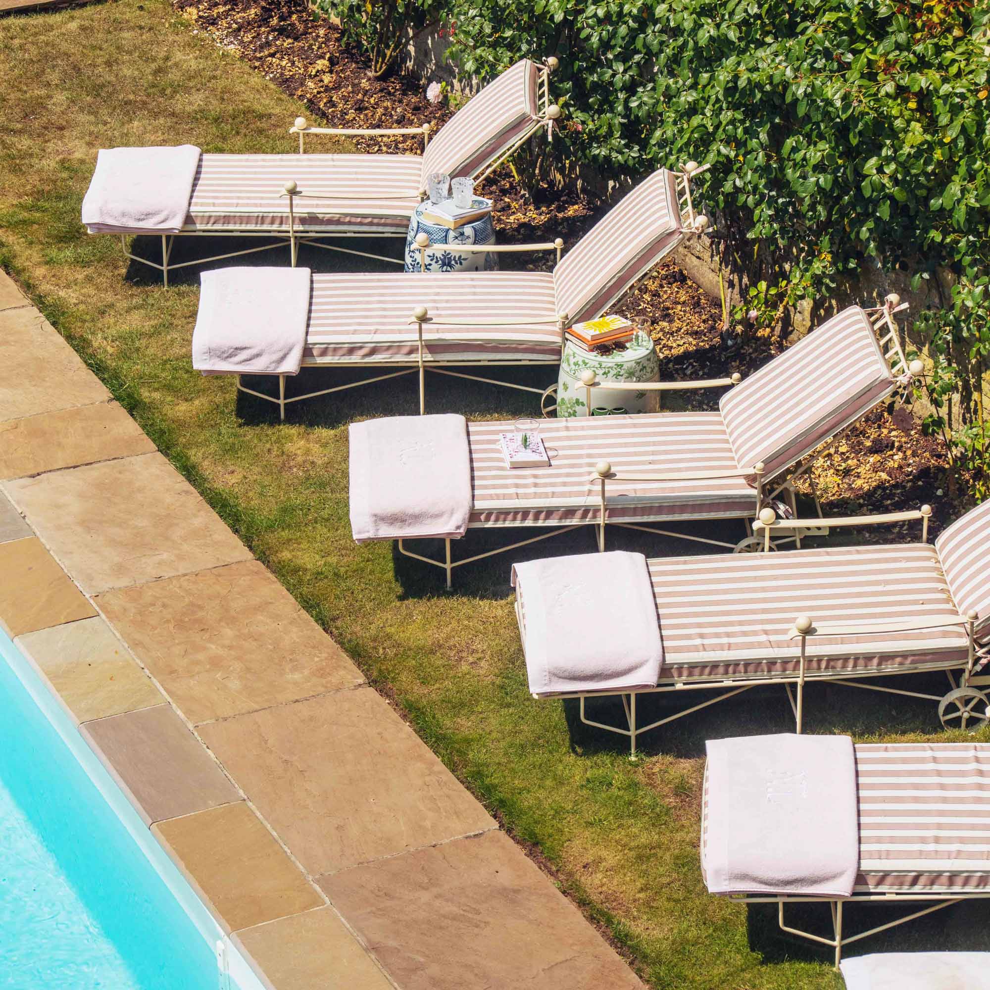 Blue Chinoiserie Ceramic Stool
