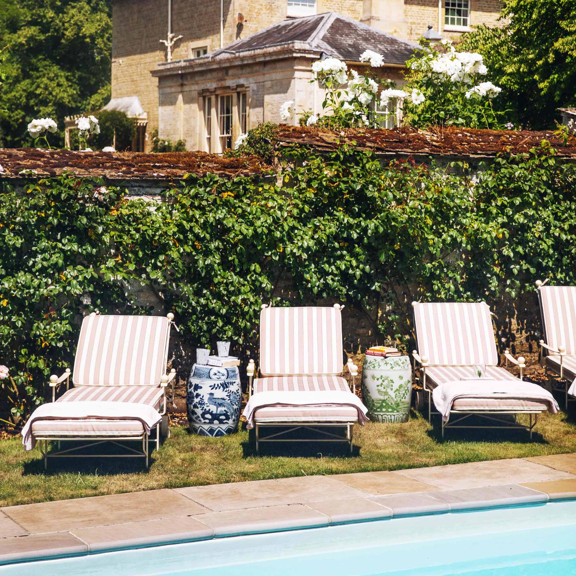Blue Chinoiserie Ceramic Stool