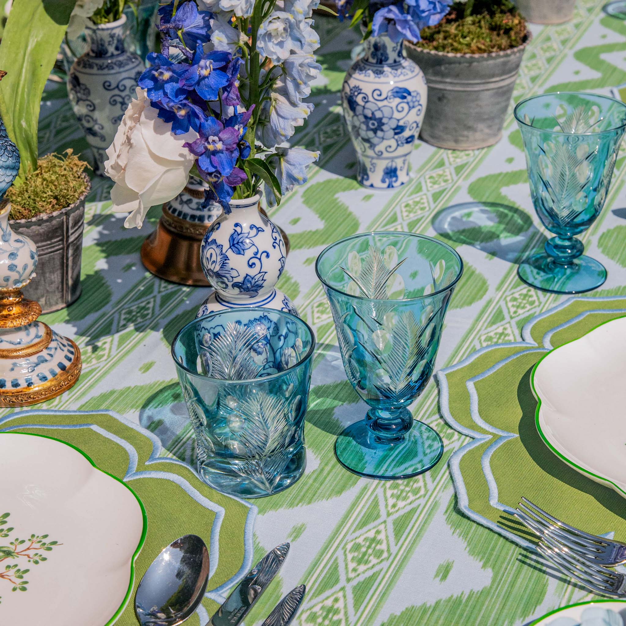 Blue Palm Water Glasses (Set of 4)