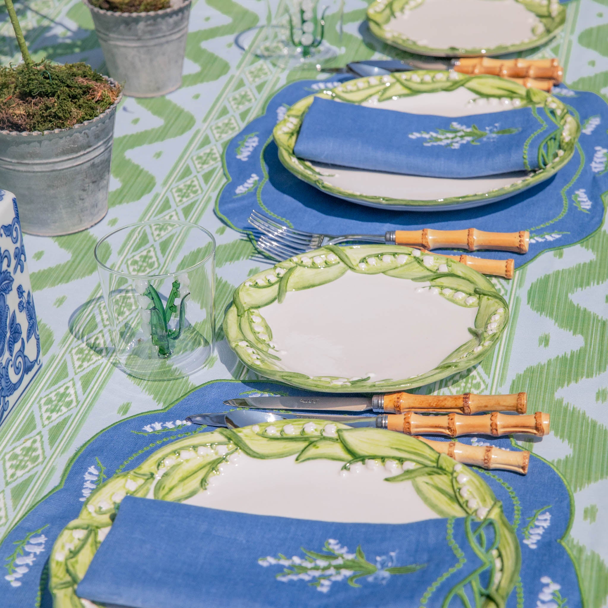 Lily of the Valley Dinner & Starter Plates (Set of 4)