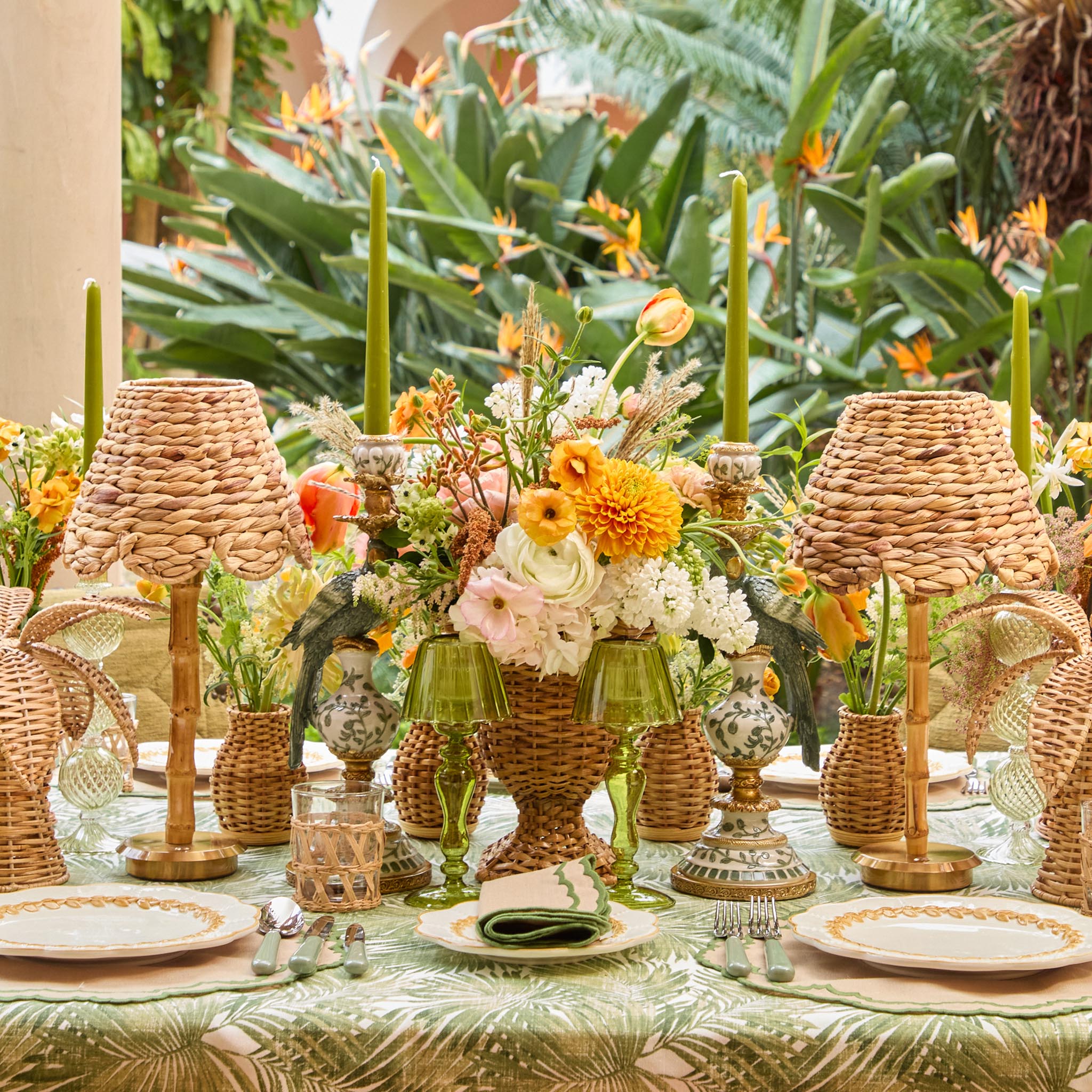 Rechargeable Bamboo Lamp with Natural Seagrass Shade