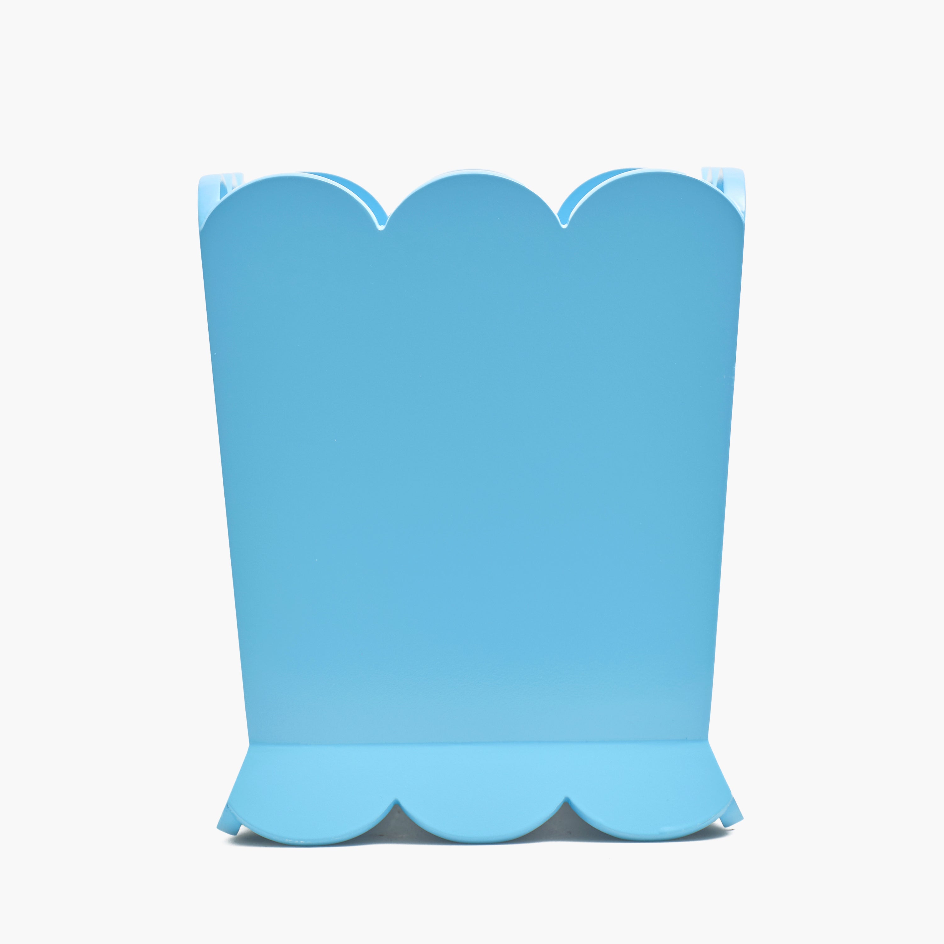 Soft Blue Scalloped Lacquer Waste Paper Bin
