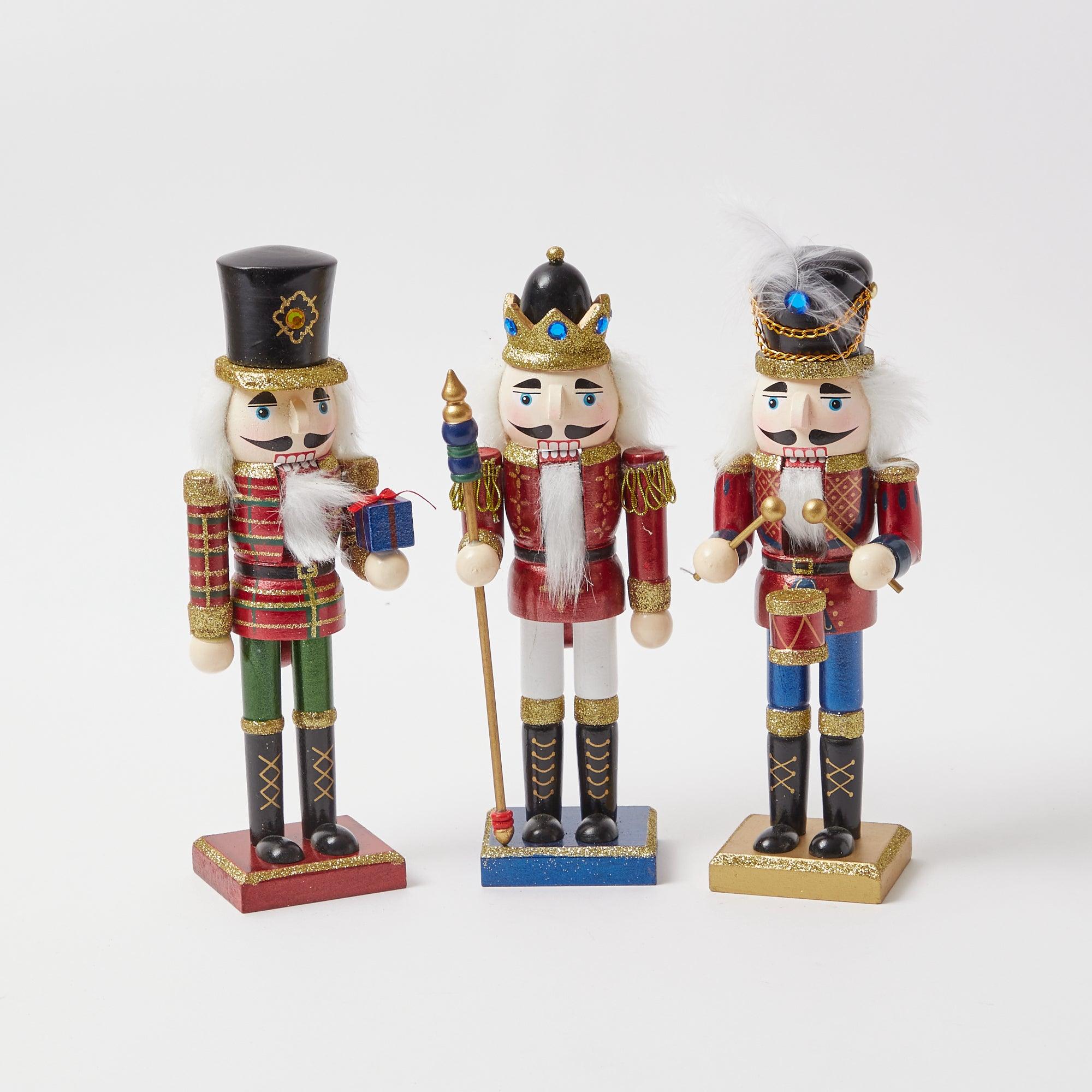 Merry Highlands Nutcracker Trio - Mrs. Alice