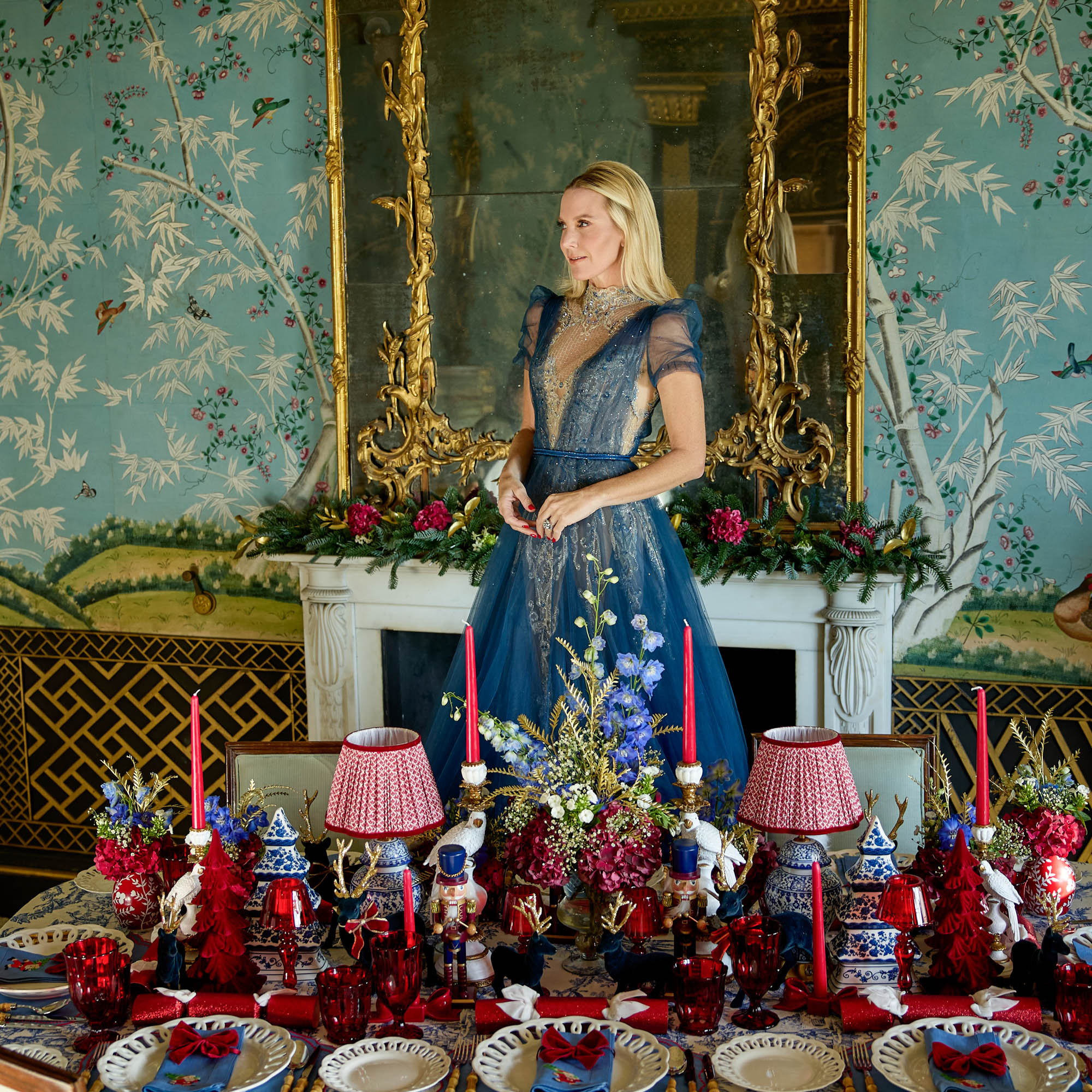 Chinoiserie Rechargeable Lamp with Red Lotus Shade (22cm)