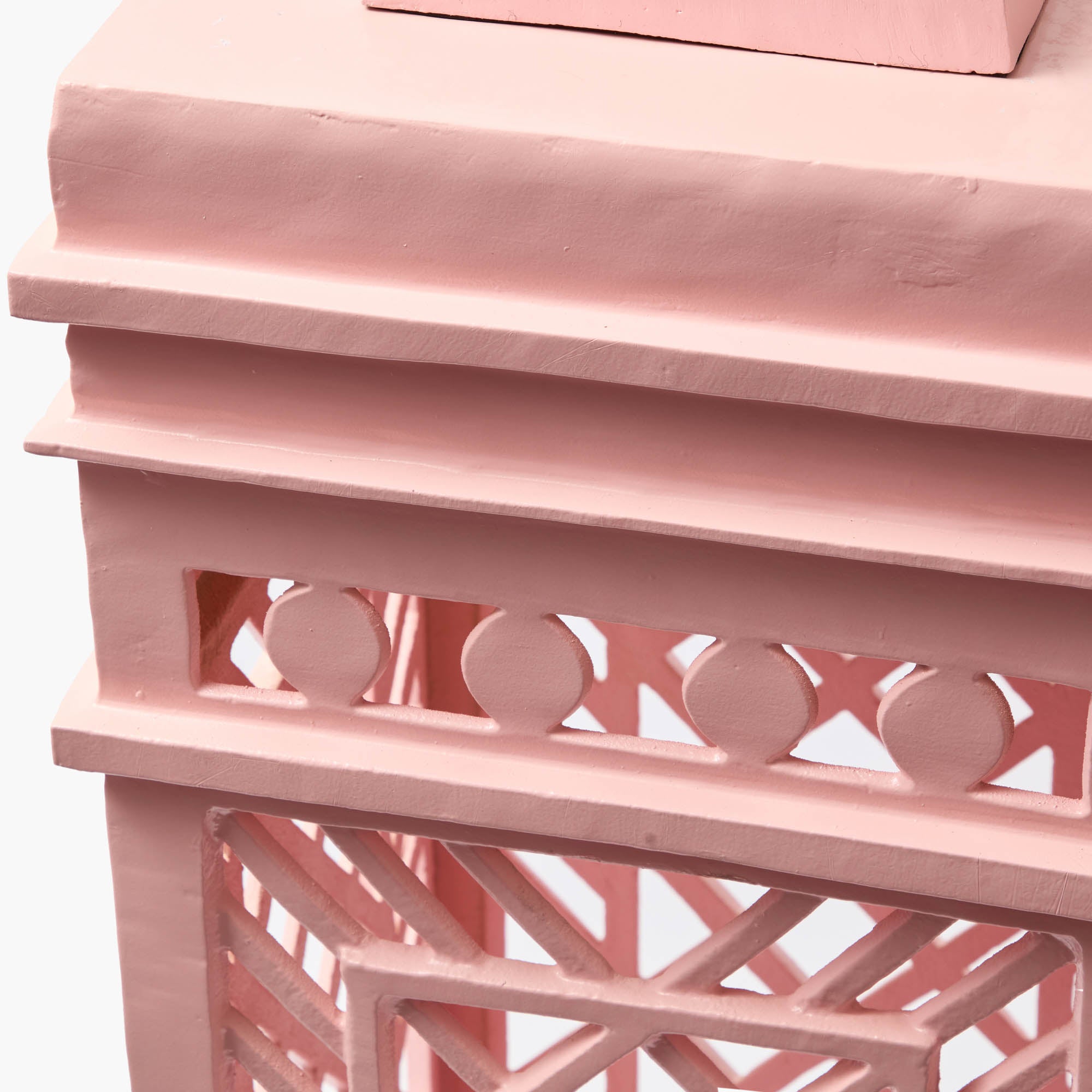 Adelaide Pink Lattice Urn & Pedestal