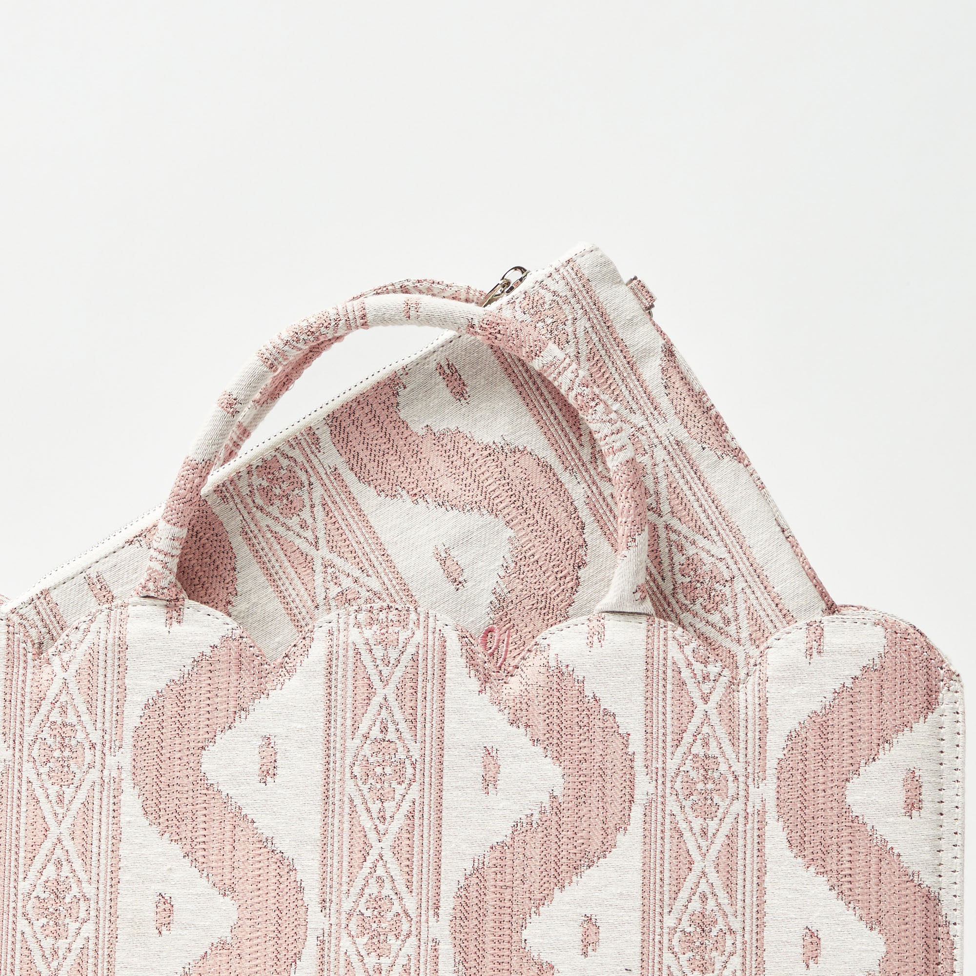 The Tote-ally Fabulous Giftscape (Pink)